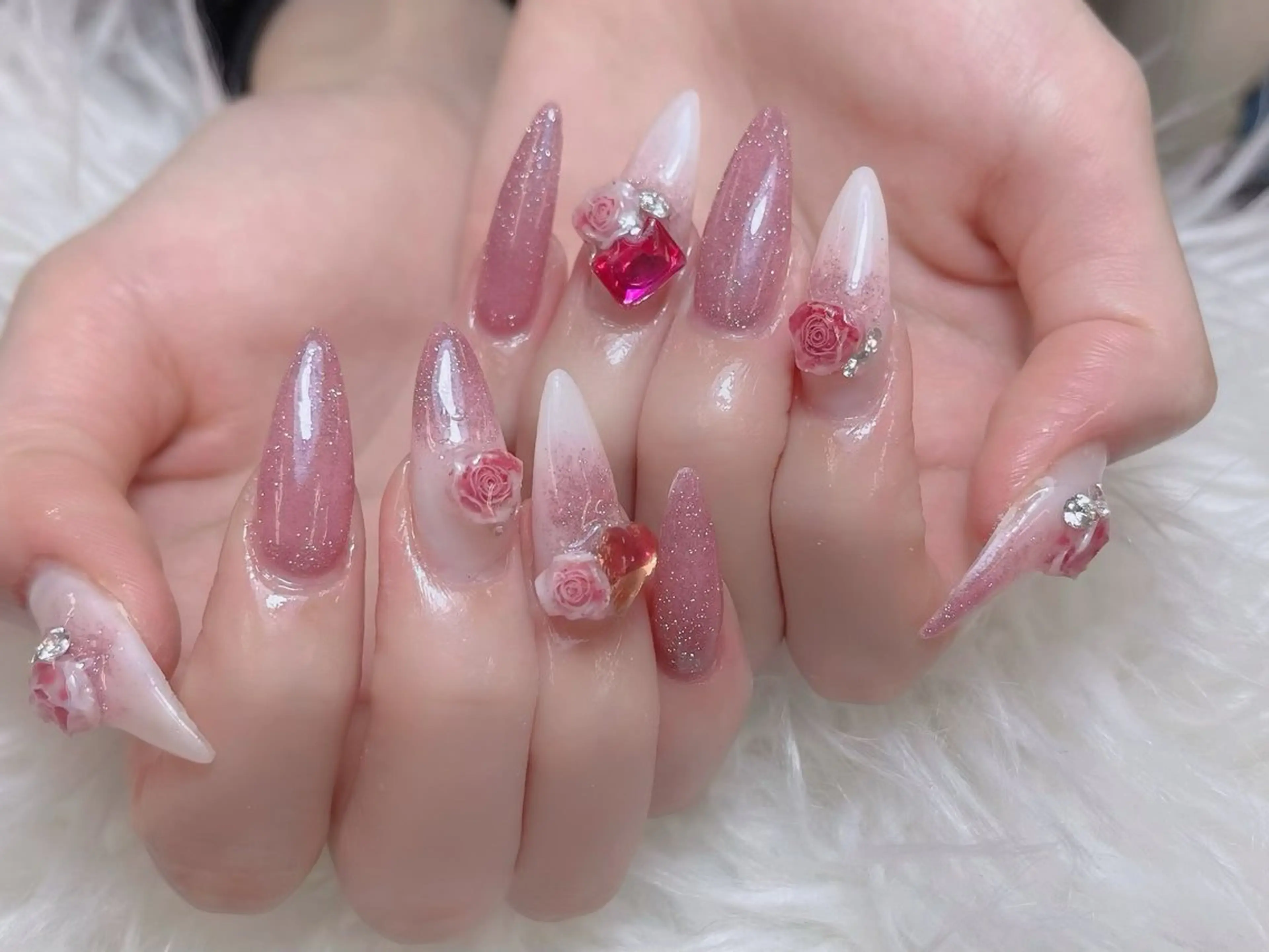 ネイル HIKARI HANA NAIL所属・HIKARIHANA NAILのネイルデザイン