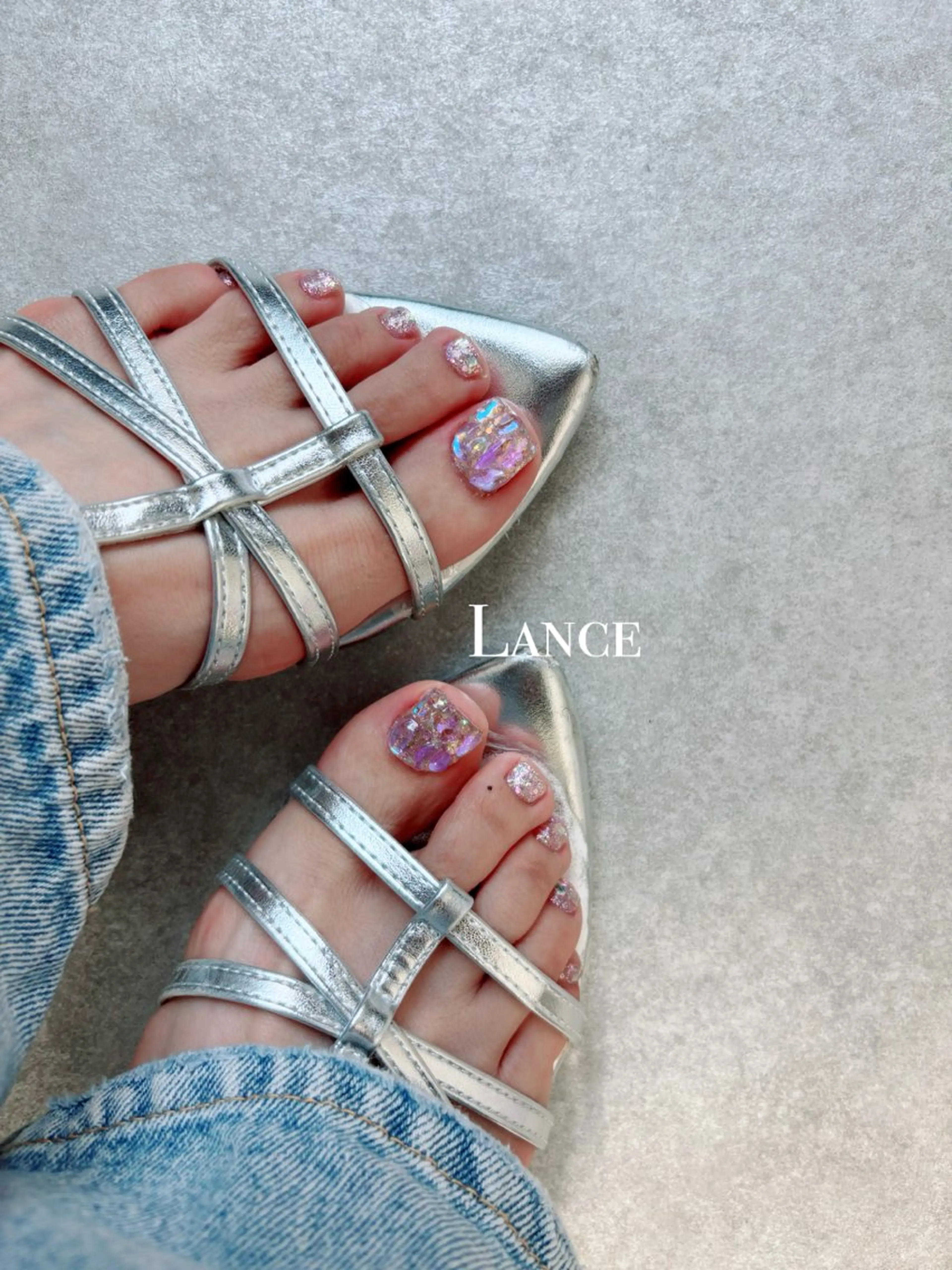 ネイル オーロラネイル フットネイル 氷ネイル・うるうるネイル キラキラネイル 韓国ネイル フットネイル Lance nailのネイルデザイン