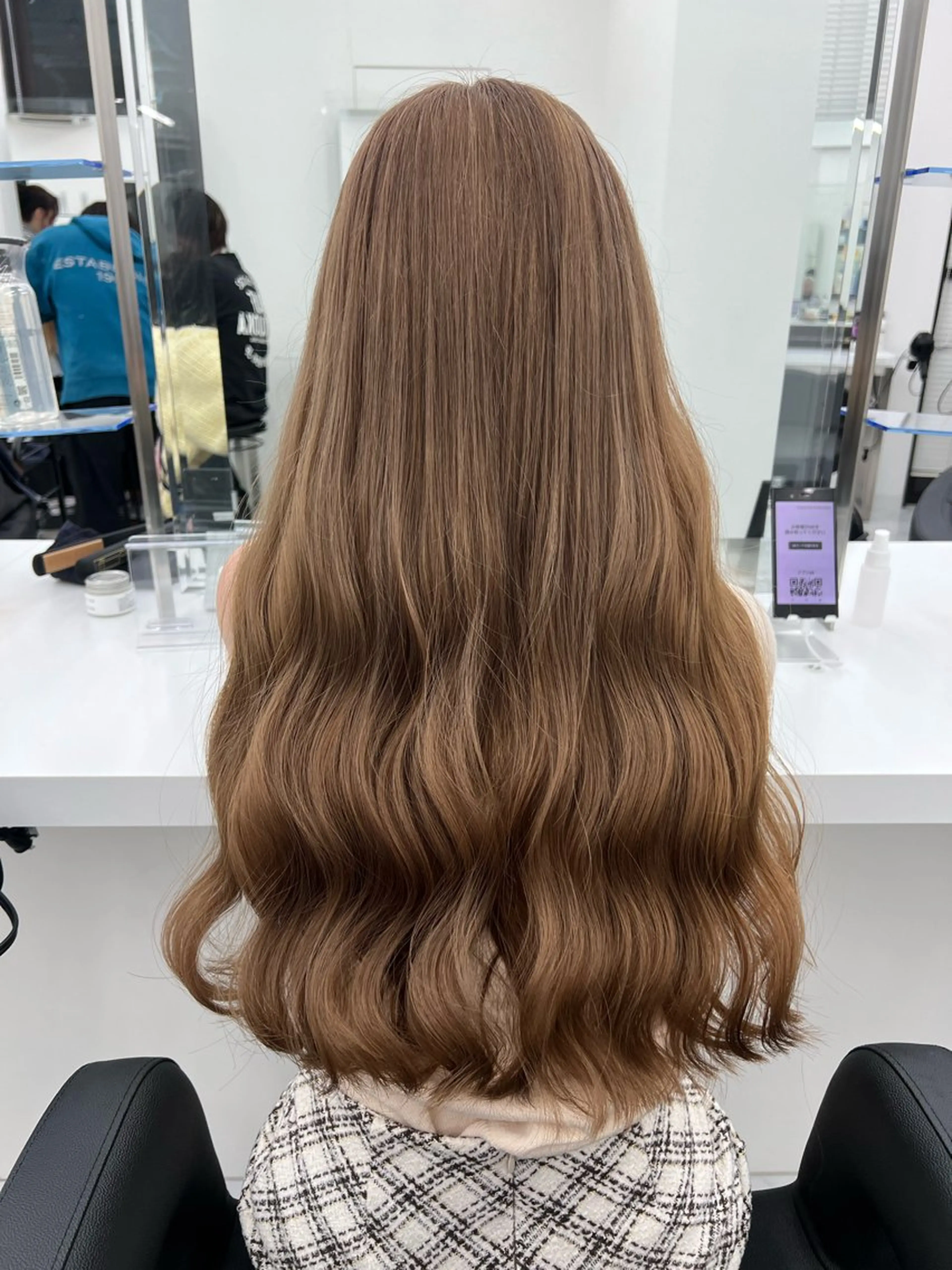 ロング カラー ECREA所属・スエヤス ミサキのマツエク・マツパデザイン