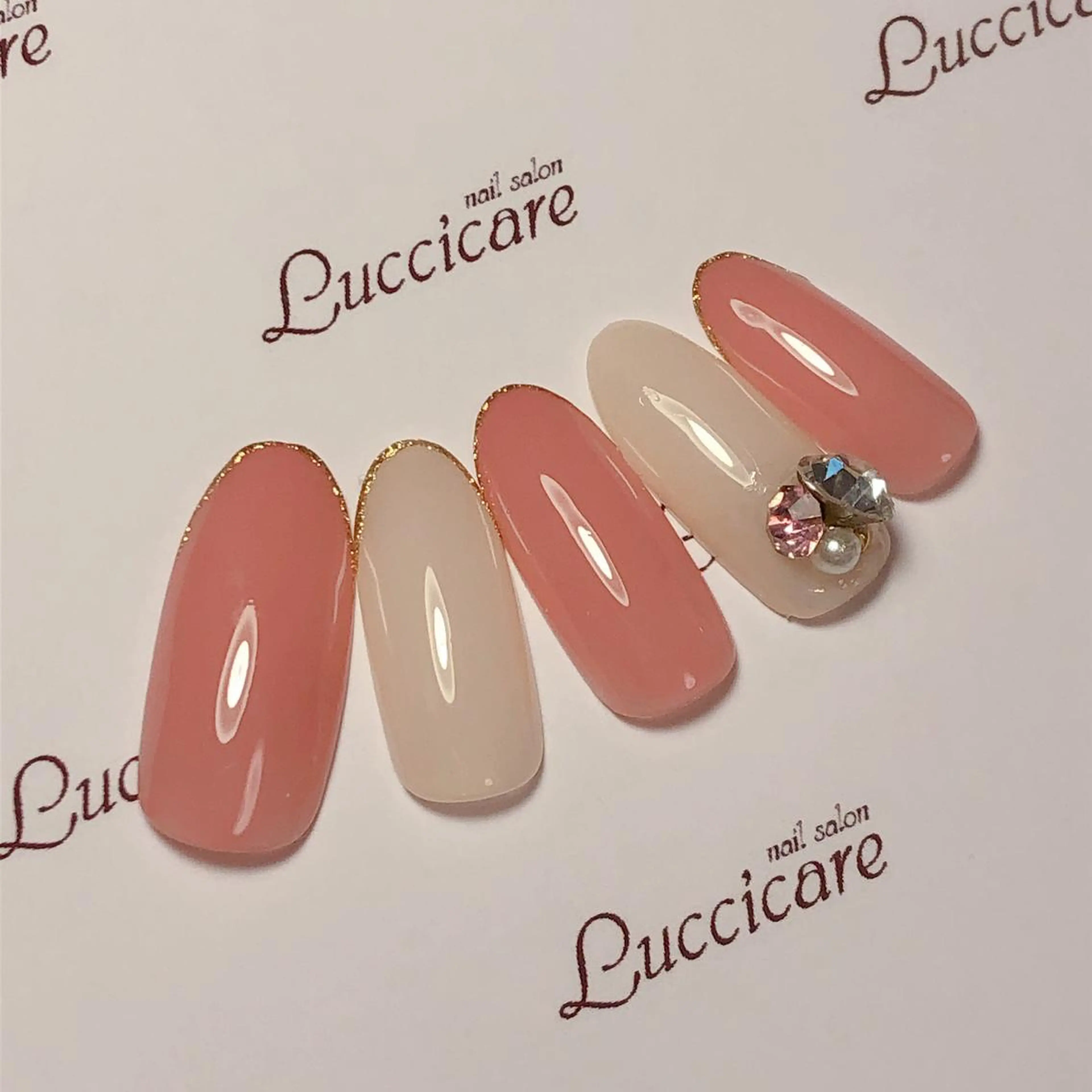 ネイル 高田 ちかこのネイルデザイン