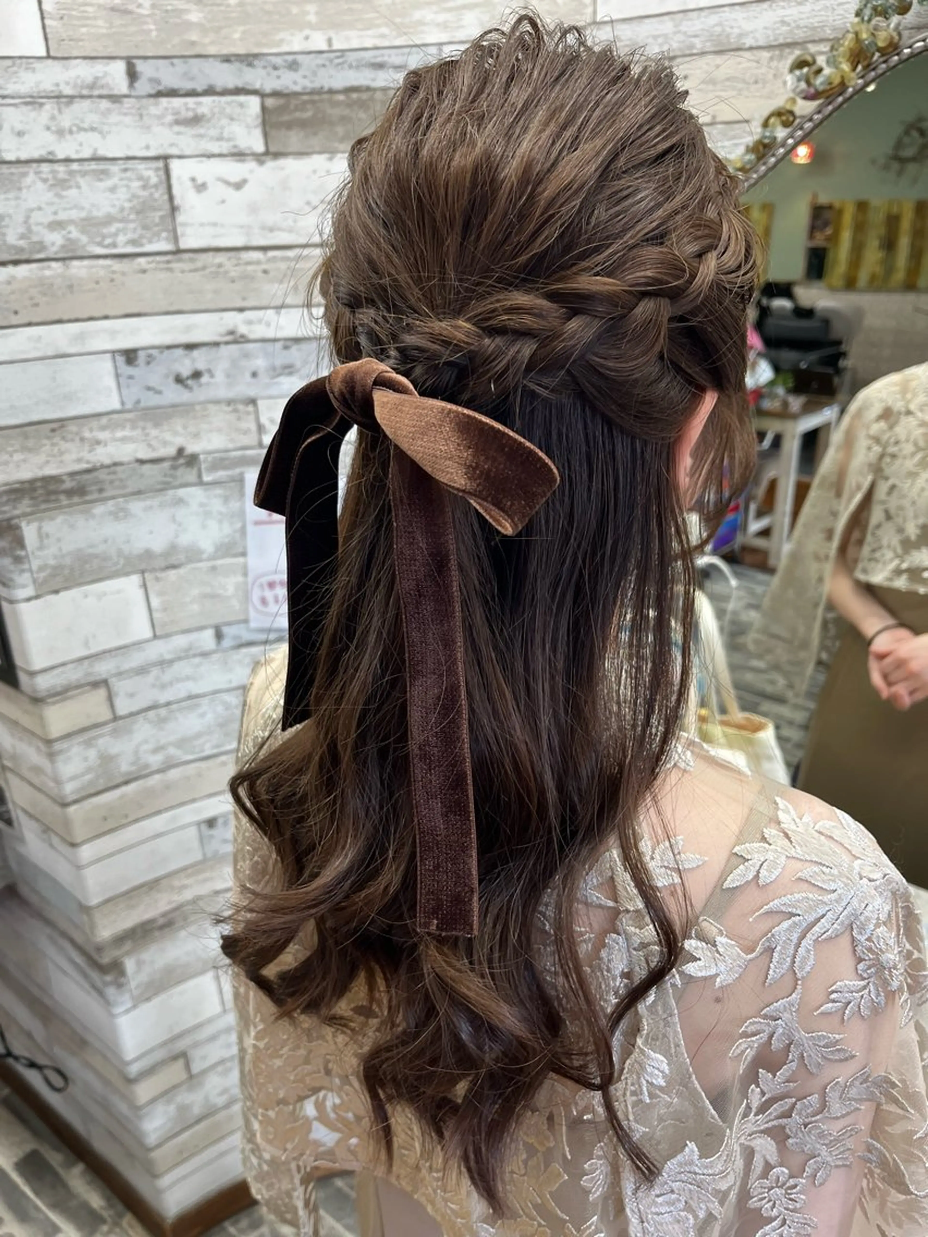 ヘアアレンジ ハーフアップ 結婚式・ブライダル ヘアセット 美容室スージーズ所属・大坪 拓斗のヘアスタイル