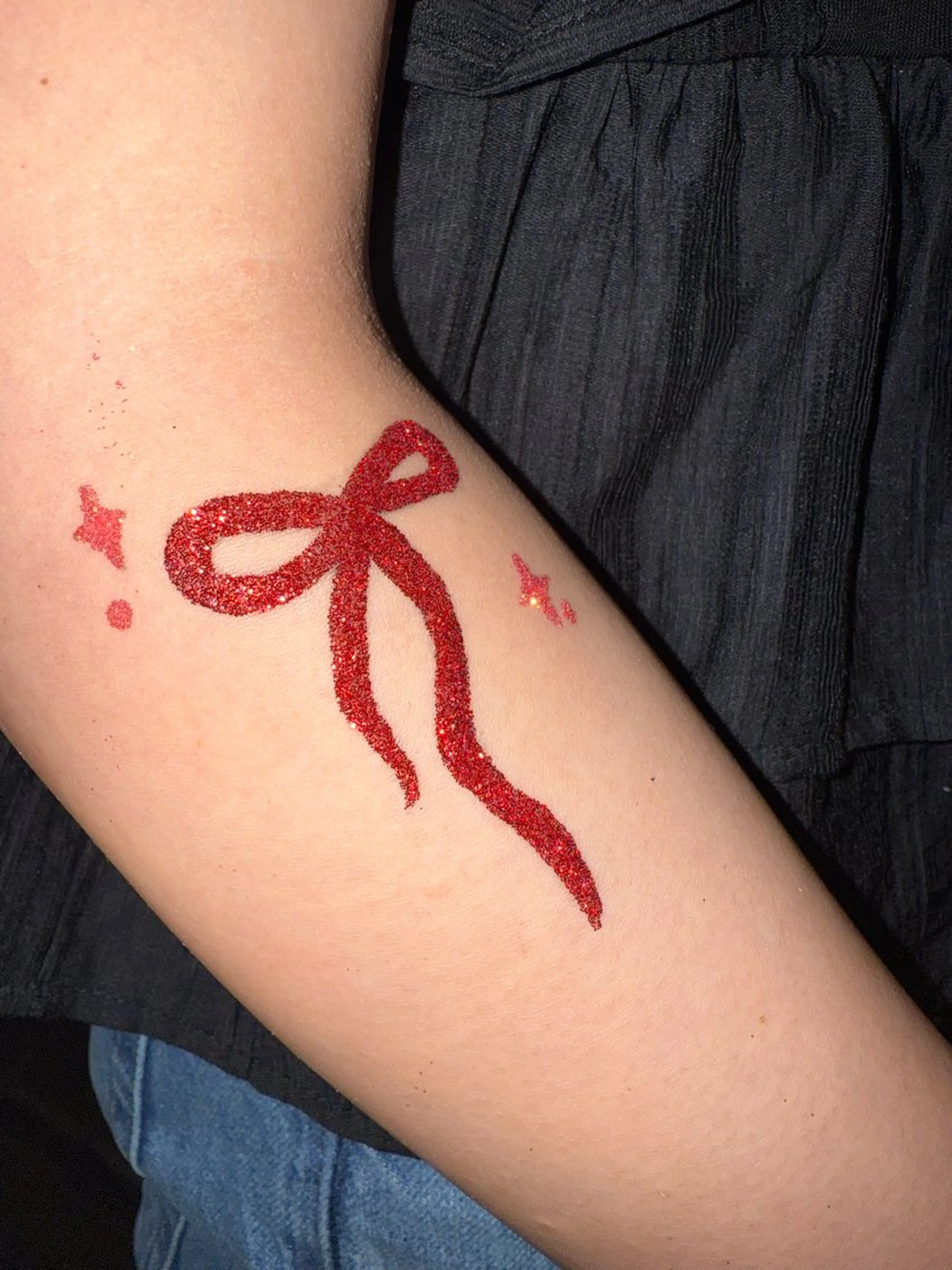 ハンドネイル Mhauoli NAGISA🌺のネイルデザイン