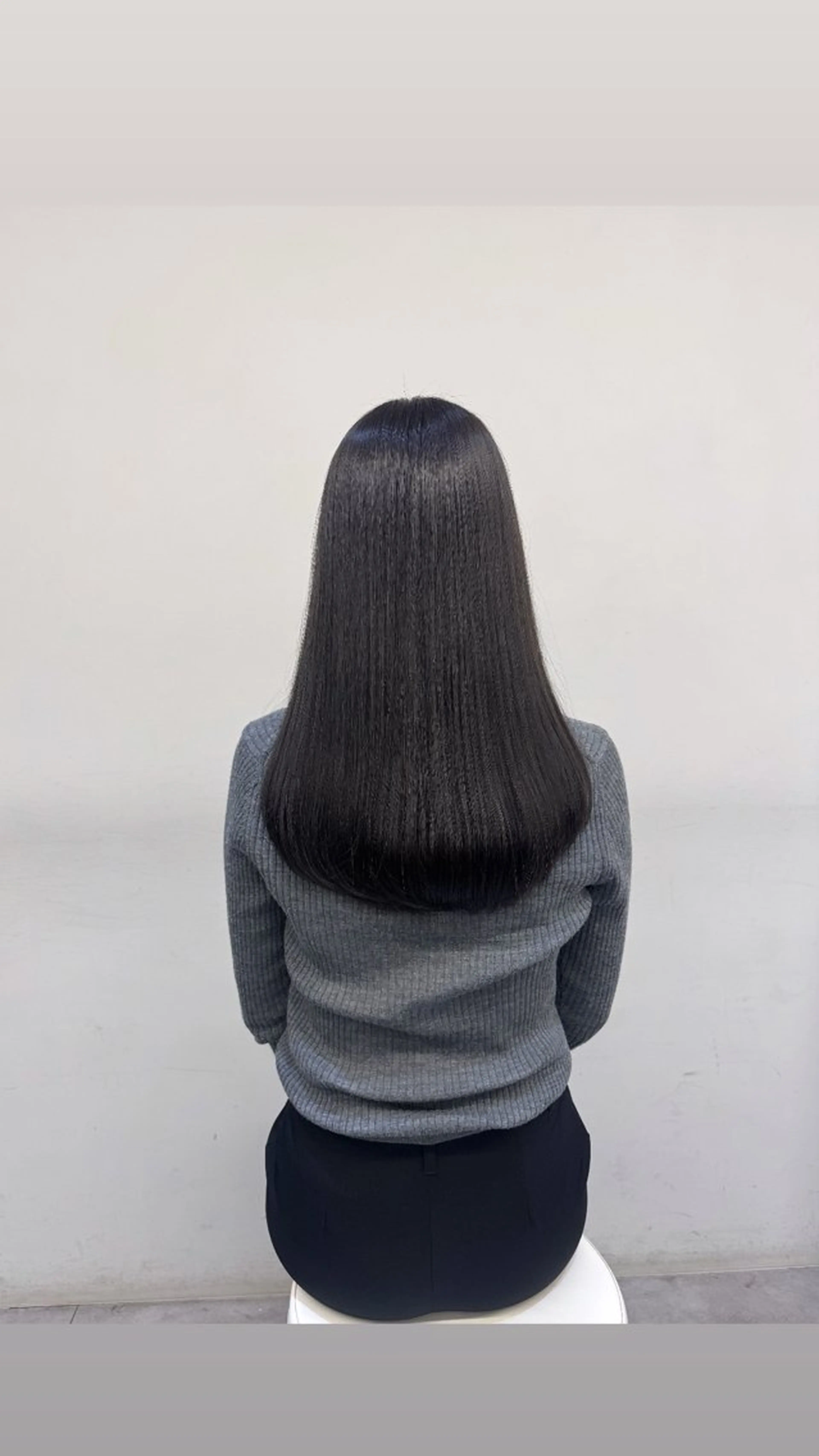 セミロング カラー AHNKISM所属・似合わせカット💎 トレンドレイヤーのヘアスタイル