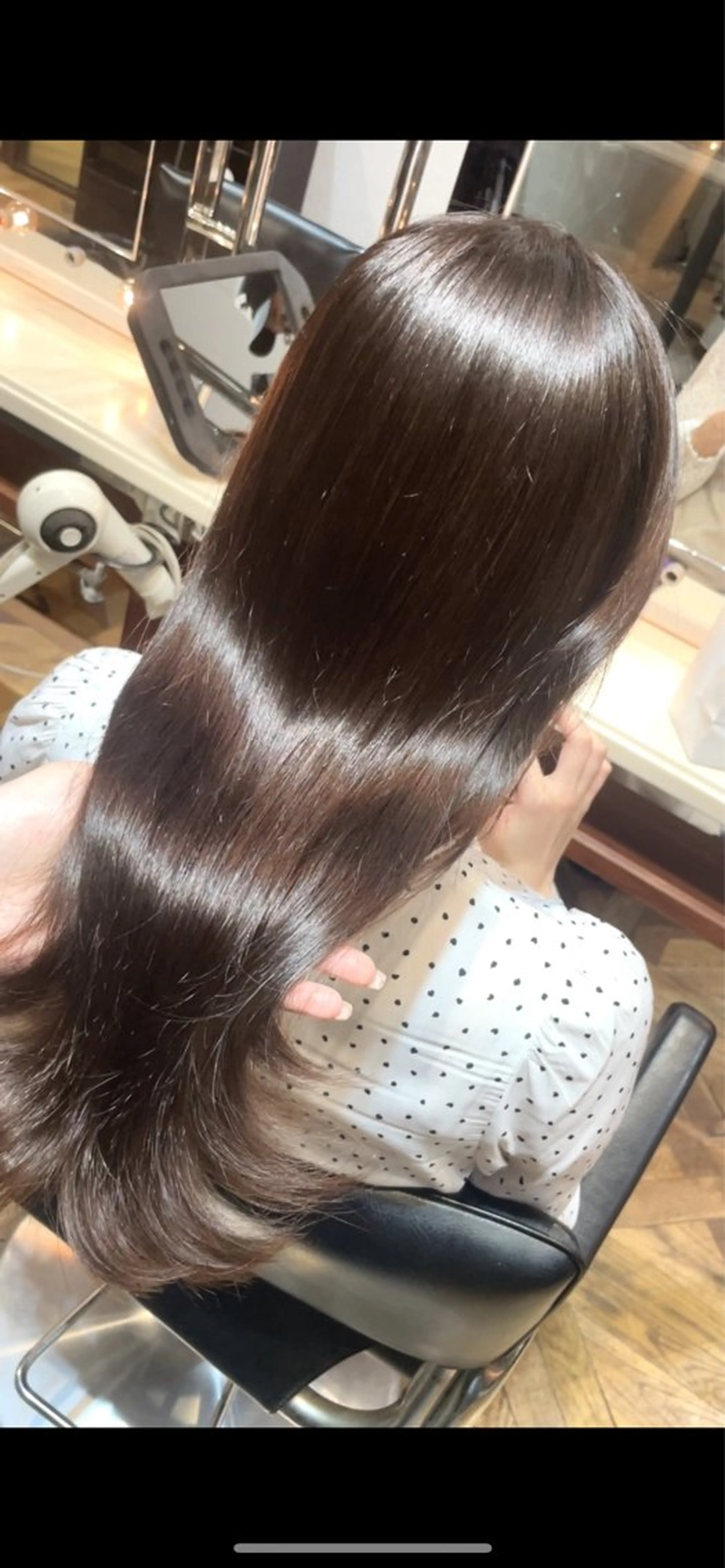 ロング カラー ブラウンカラー レイヤーカット カット ヘアカラー トリートメント BEBE所属・ご新規様限定 透明感カラーKANAのヘアスタイル
