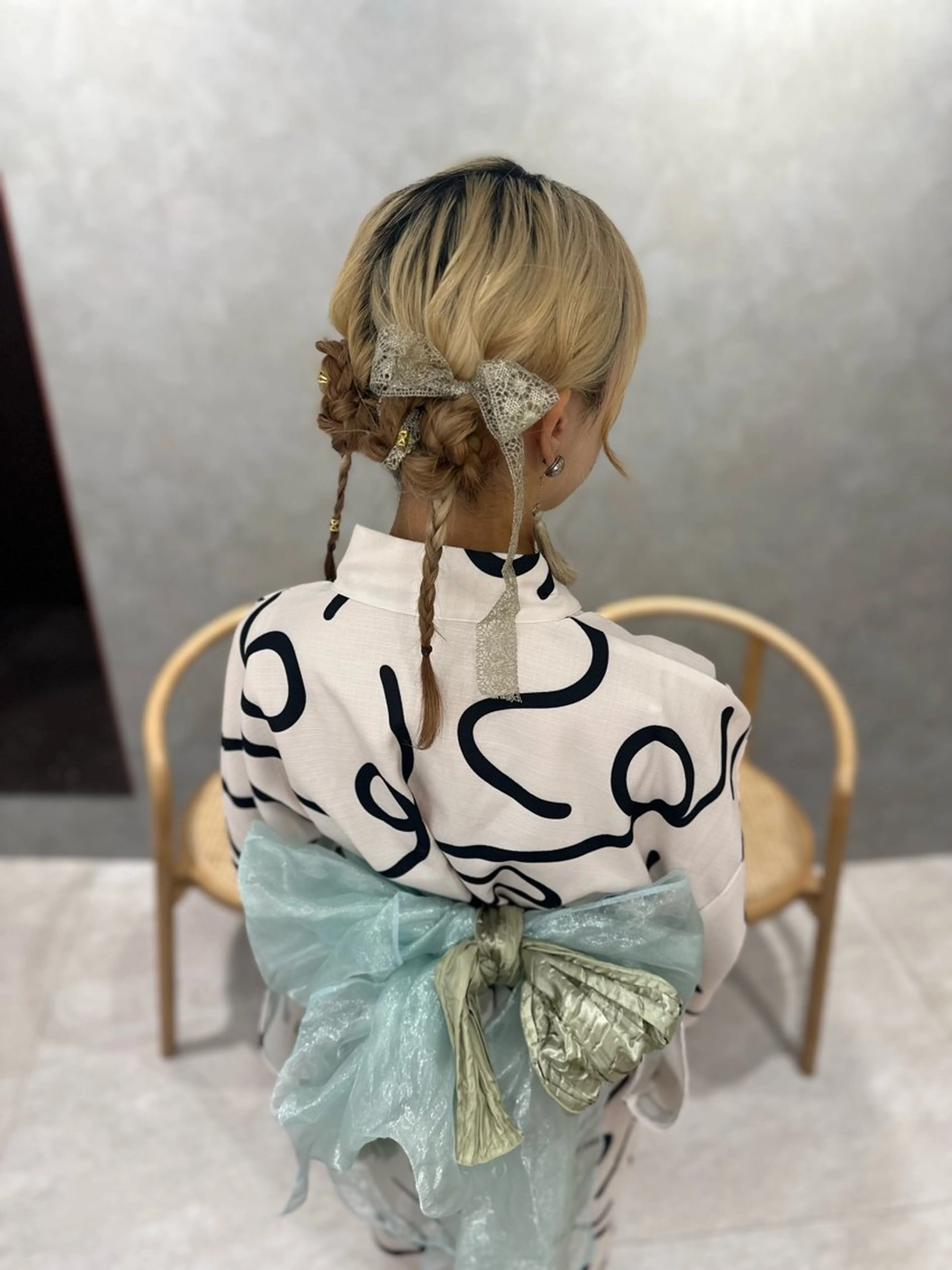 ミディアム ヘアセット ubu share salon所属・鈴村緋女／ヘアセット ／耳ツボジュエリーのその他イメージ