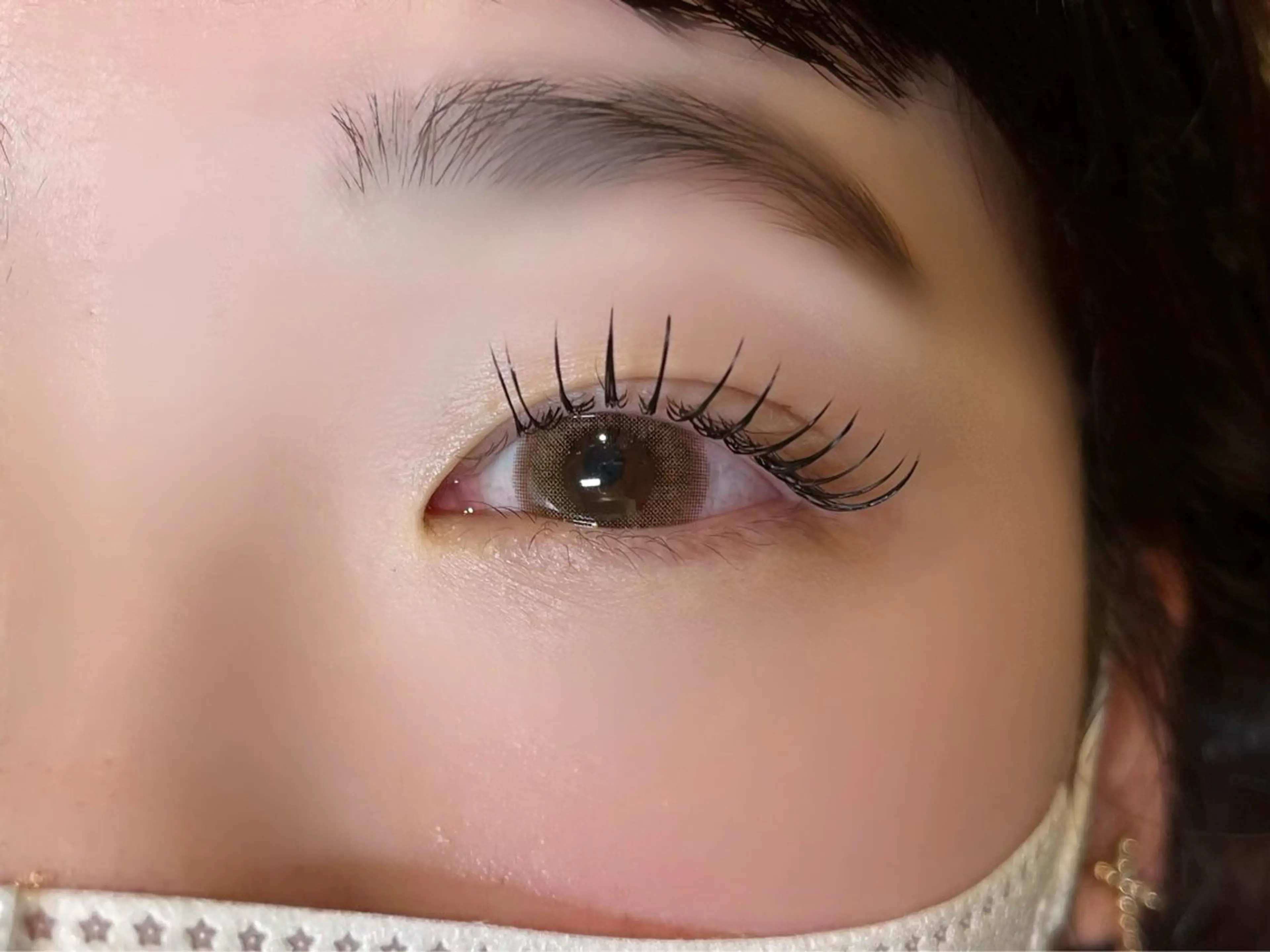 🖤まつ毛エクステ80本+束感コーティングの写真