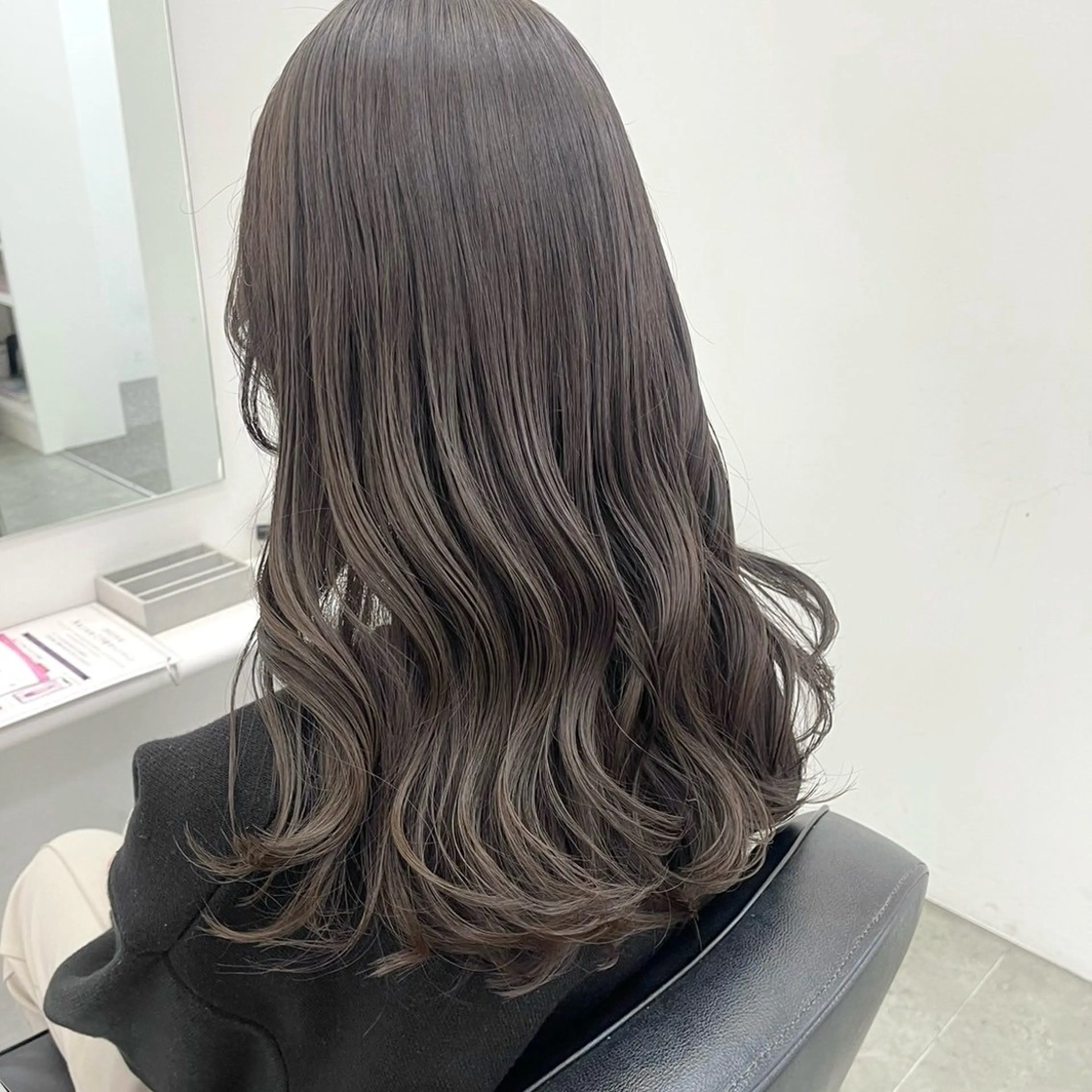 ロング カラー ParveMix 🪽鳥取彩花のヘアスタイル