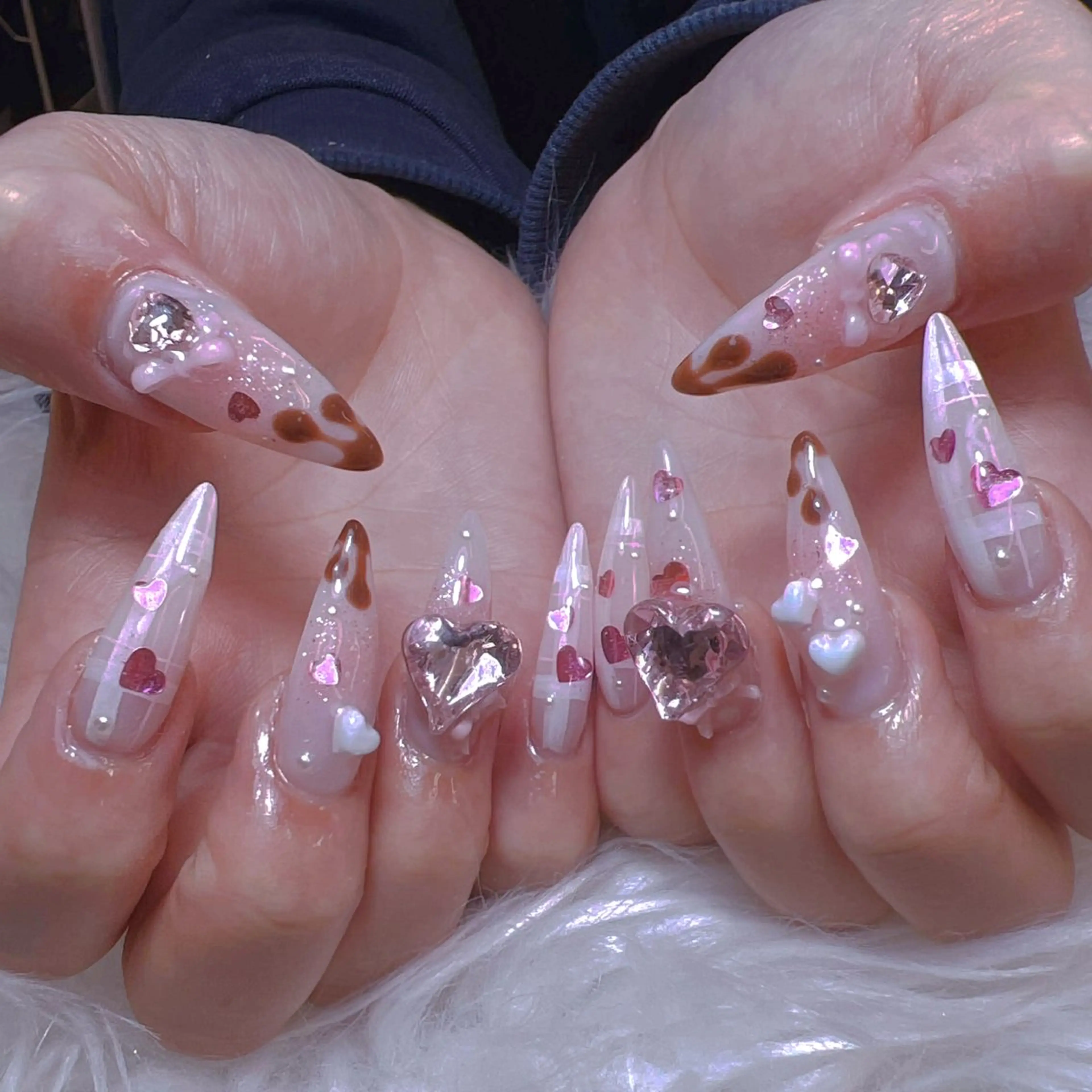 ネイル ハンドネイル ミン ゴテゴテネイルのネイルデザイン