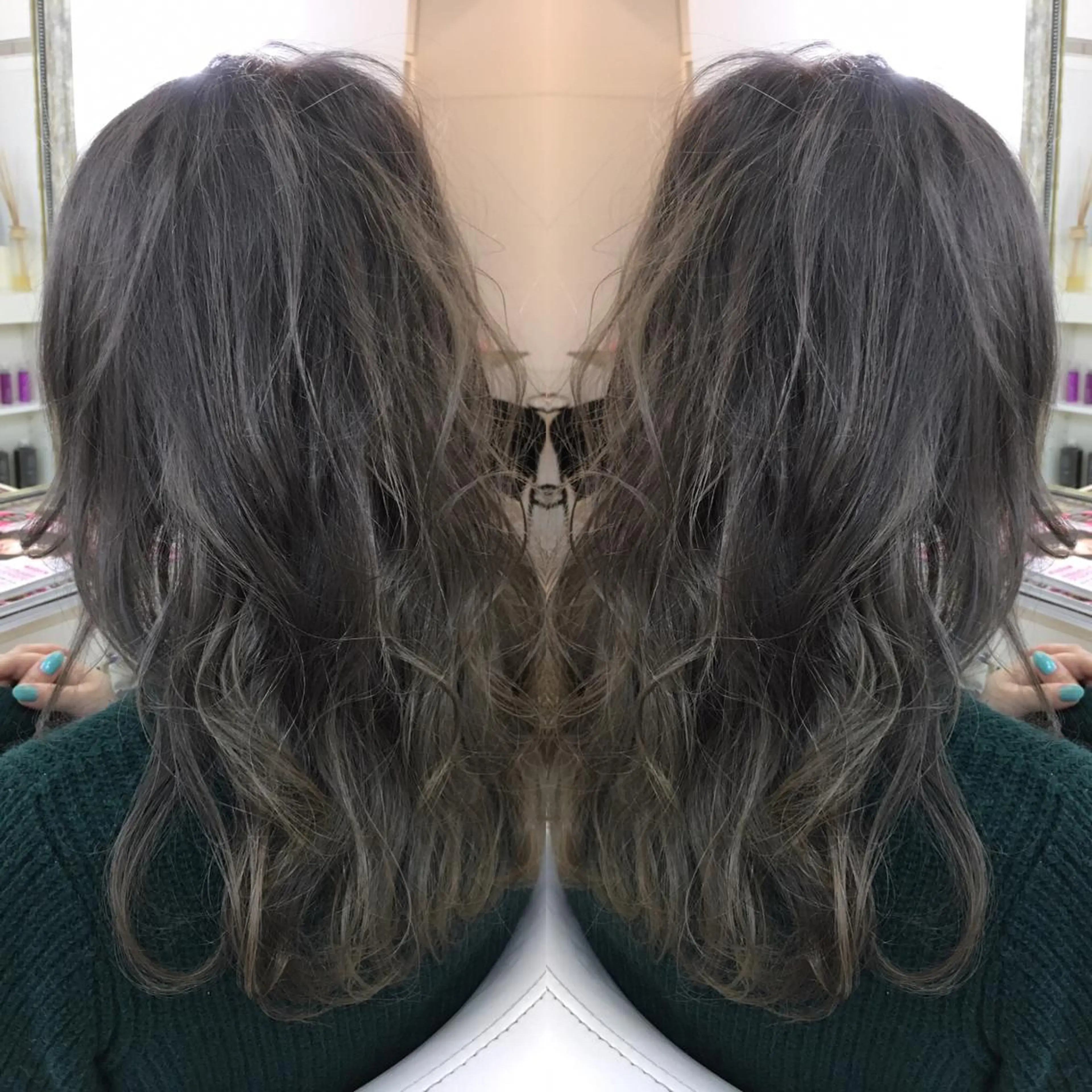 セミロング ロング カラー 髪質改善 中川　翔のヘアスタイル