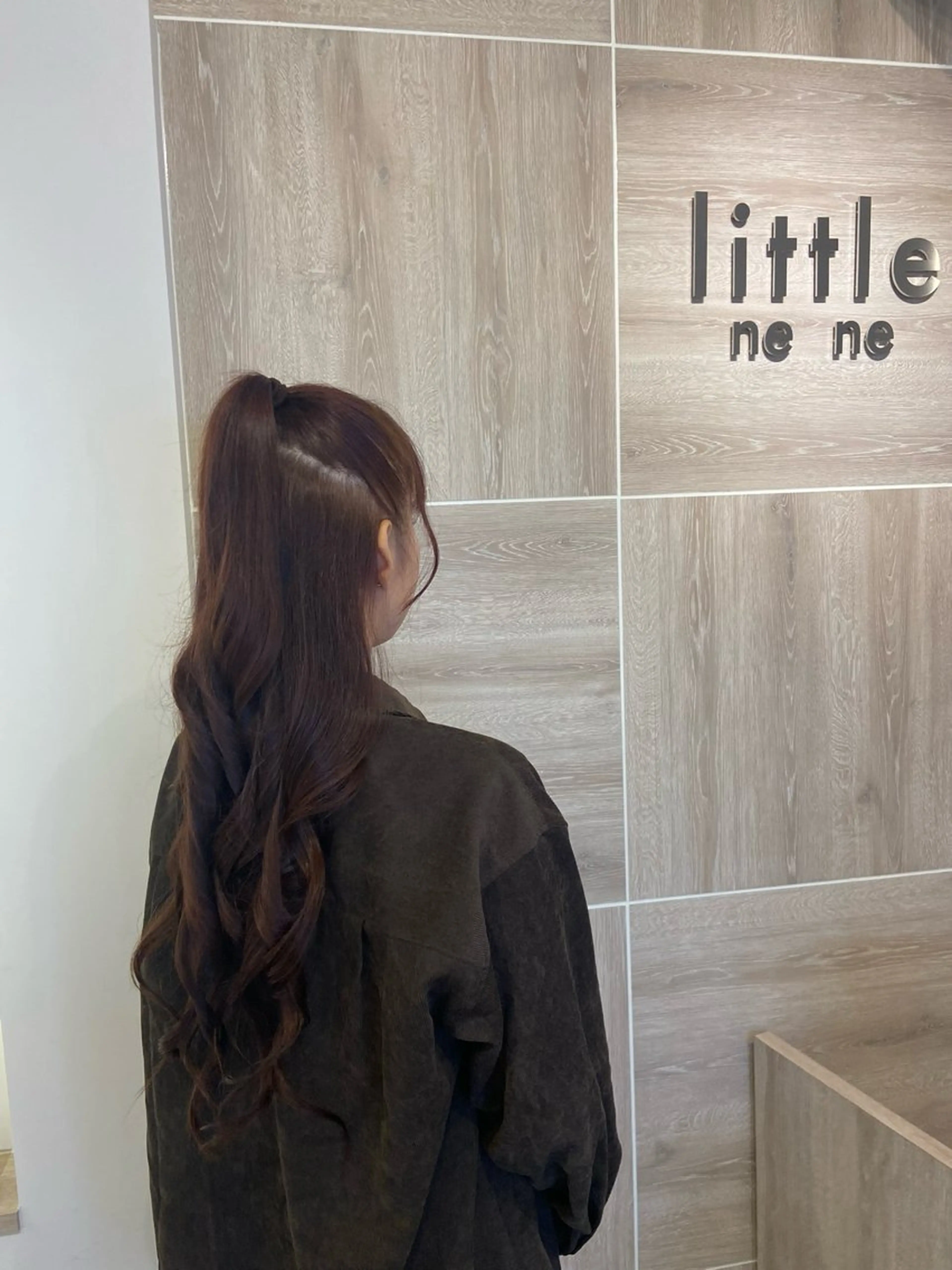 ロング カラー ヘアアレンジ みなみ みずきのヘアスタイル