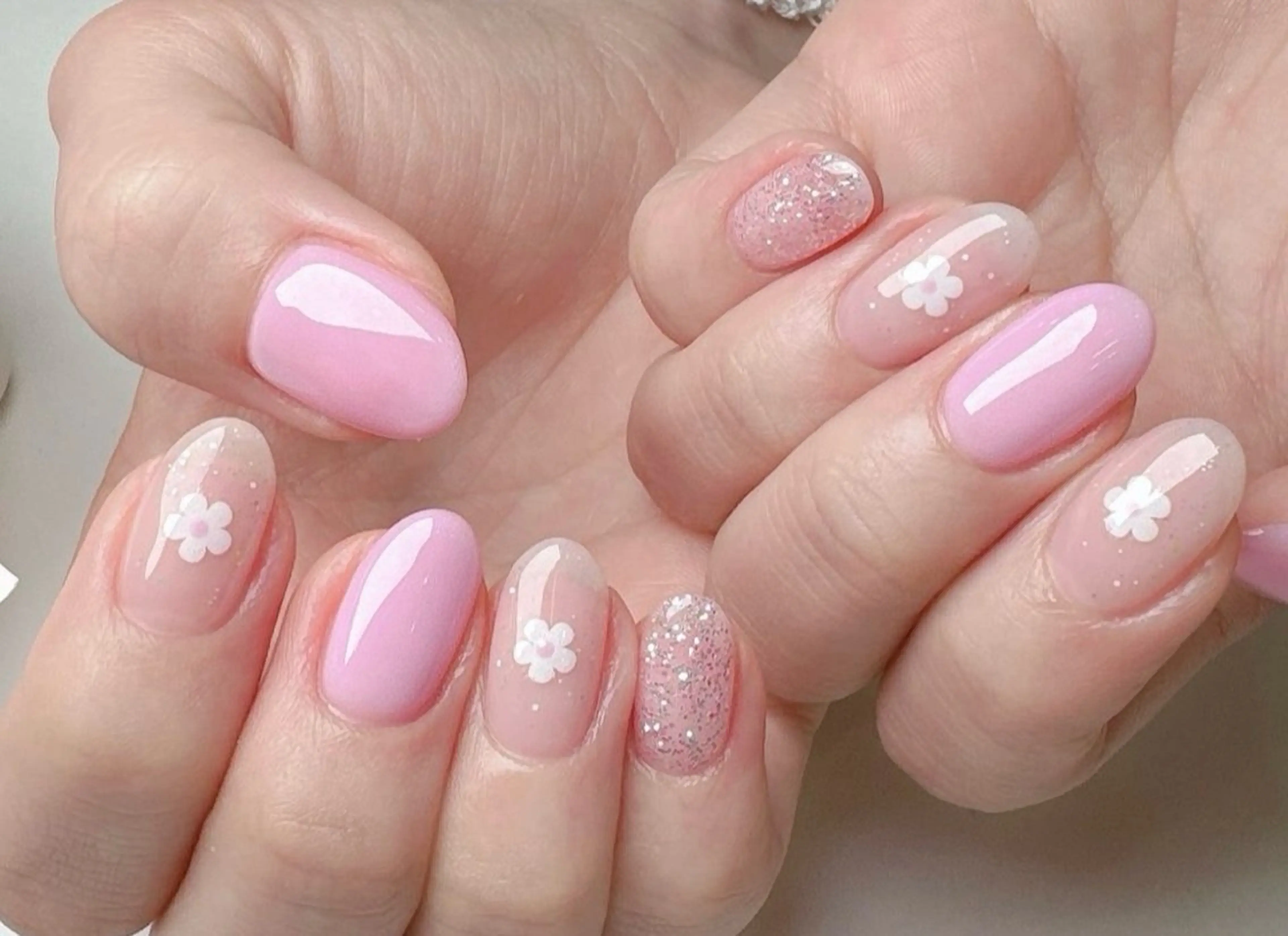 ネイル ハンドネイル リナネイルサロン所属・リナ ネイルサロンのネイルデザイン