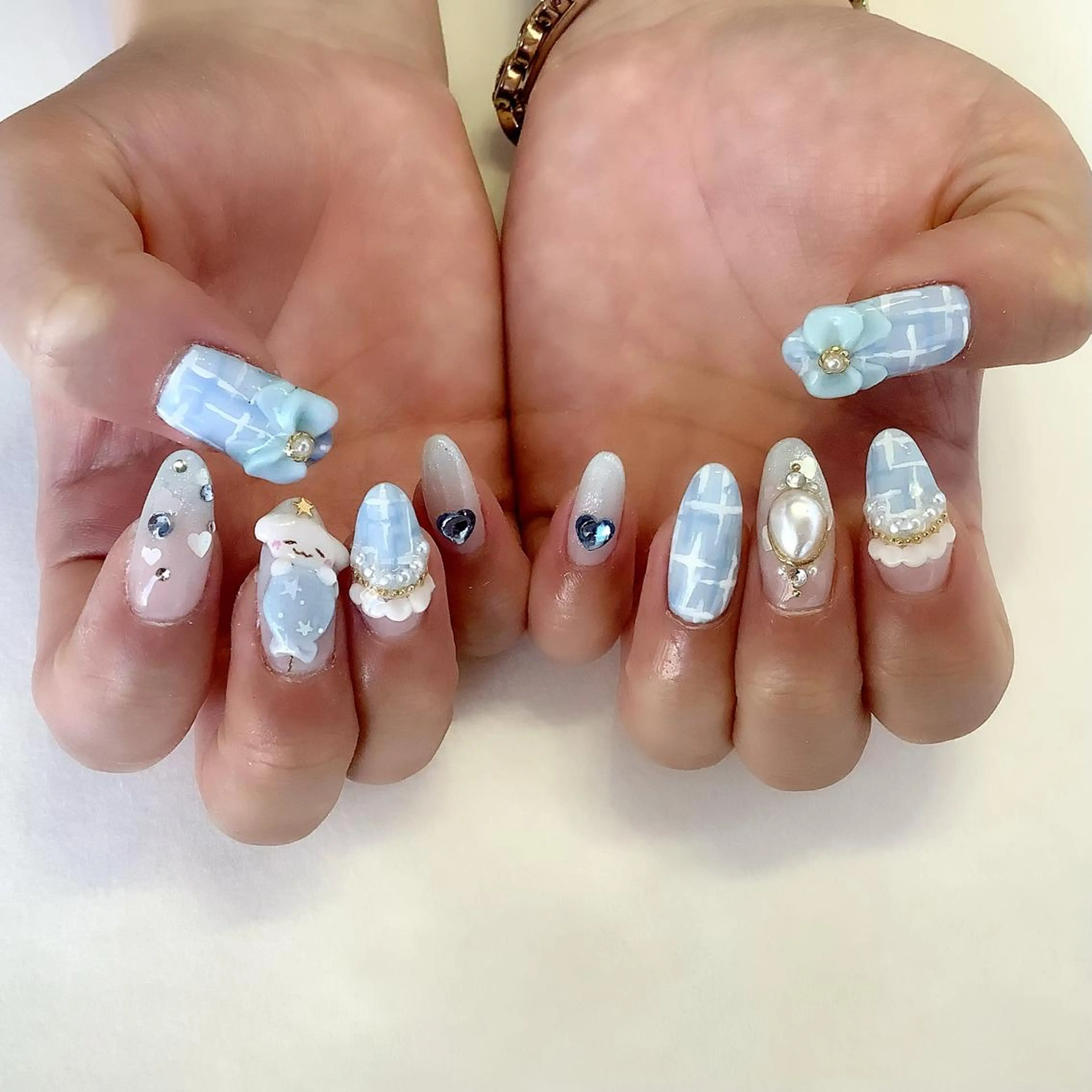 ネイル ハンドネイル 💎🐰 saki. m 🐰💎のネイルデザイン