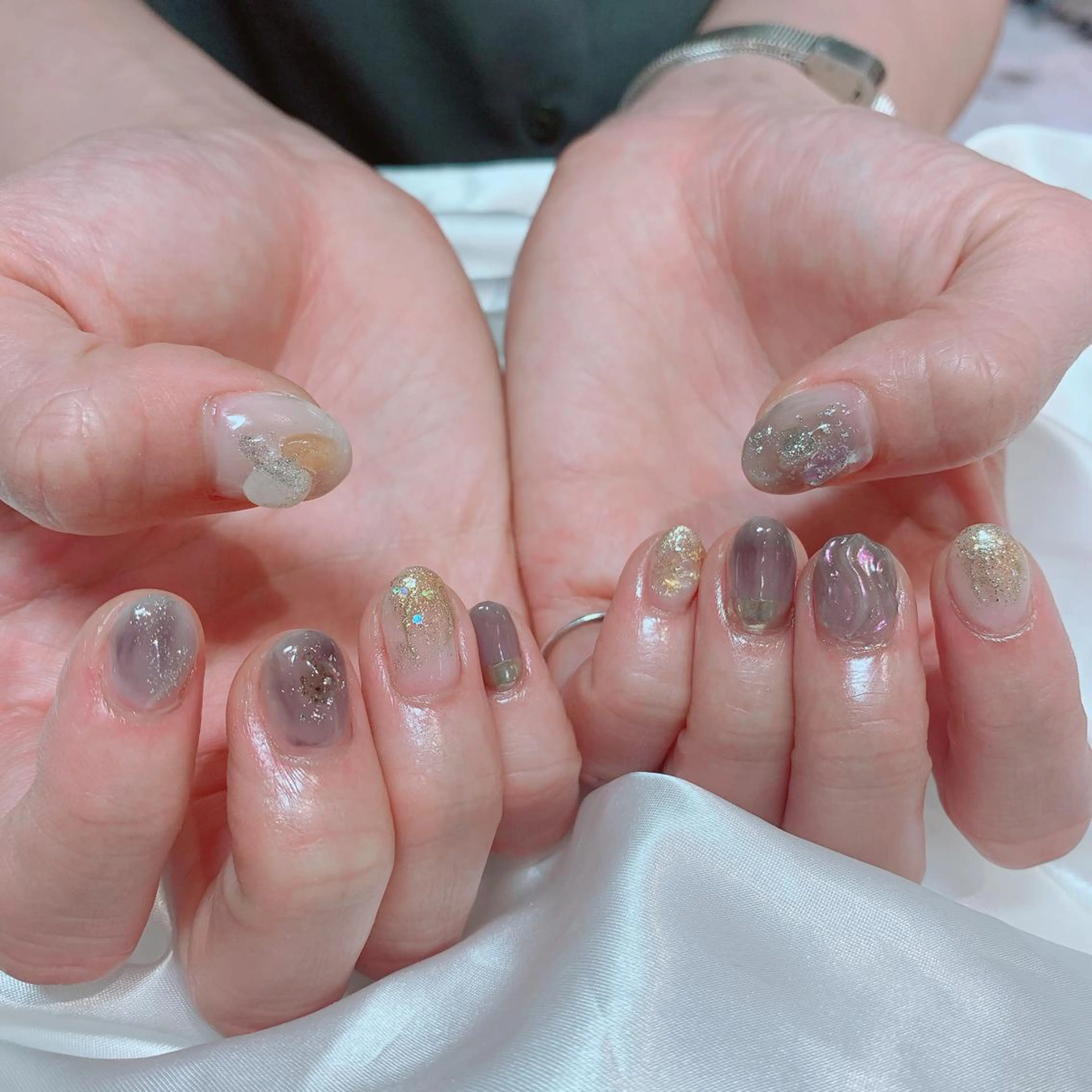 ネイル 極艶透明感カラー🐰 髪質改善/出雲つぐみのヘアスタイル