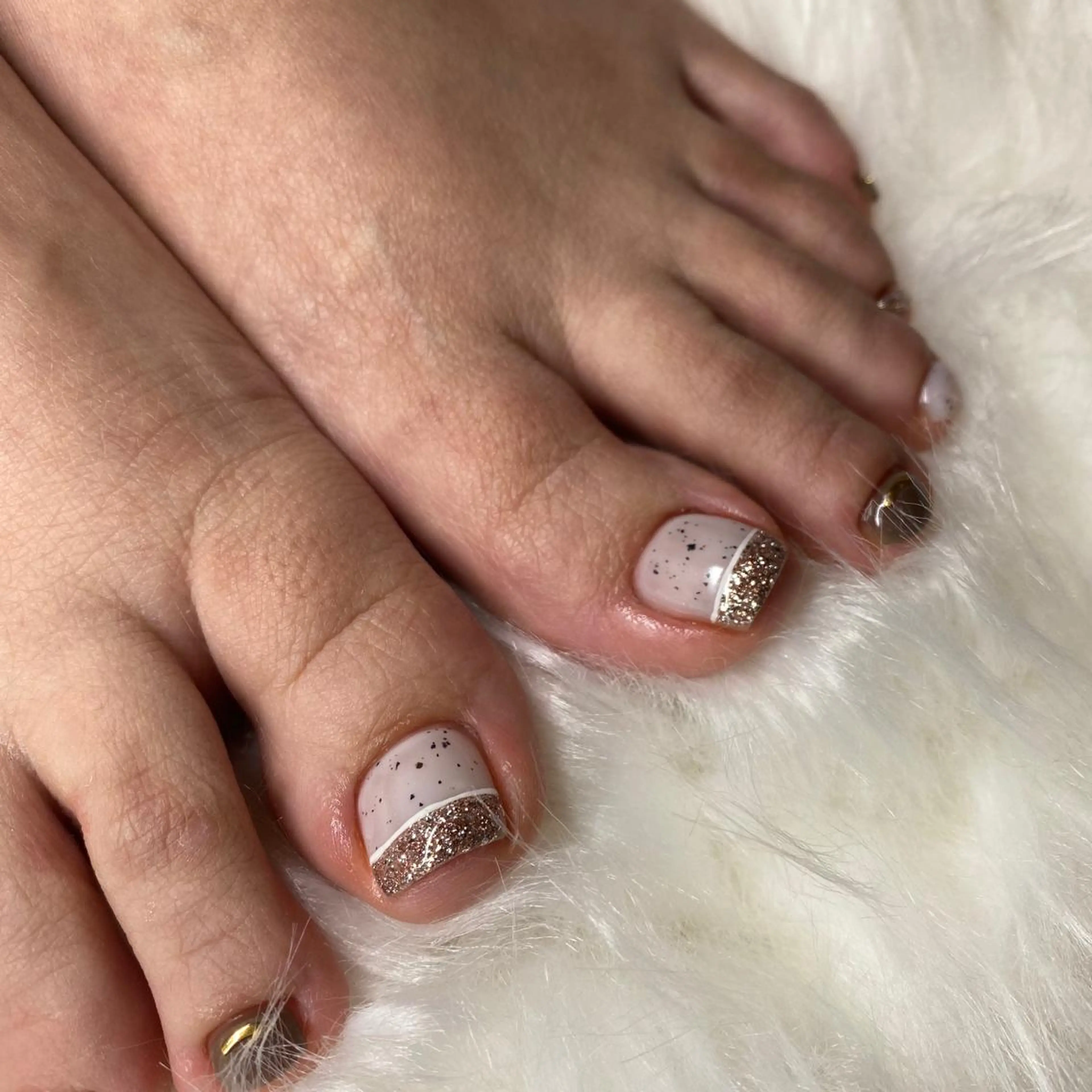 ネイル ジェルネイル ハンドネイル NORA nail UMEDAのネイルデザイン