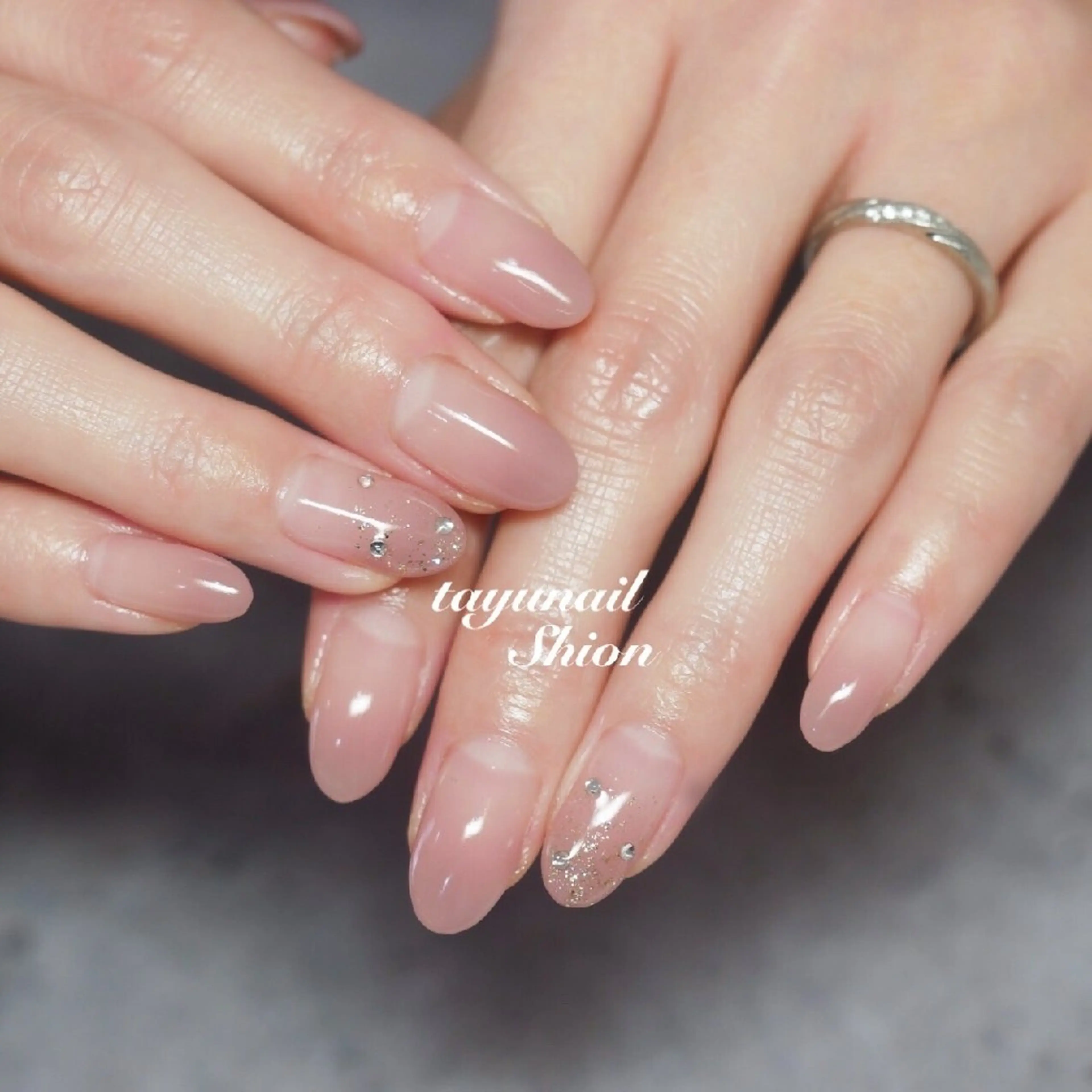 ネイル ジェルネイル グラデーション パラジェル 春ネイル ネイルサロン・ネイルスクール　たゆnail所属・ネイルサロン 【たゆnail】のネイルデザイン