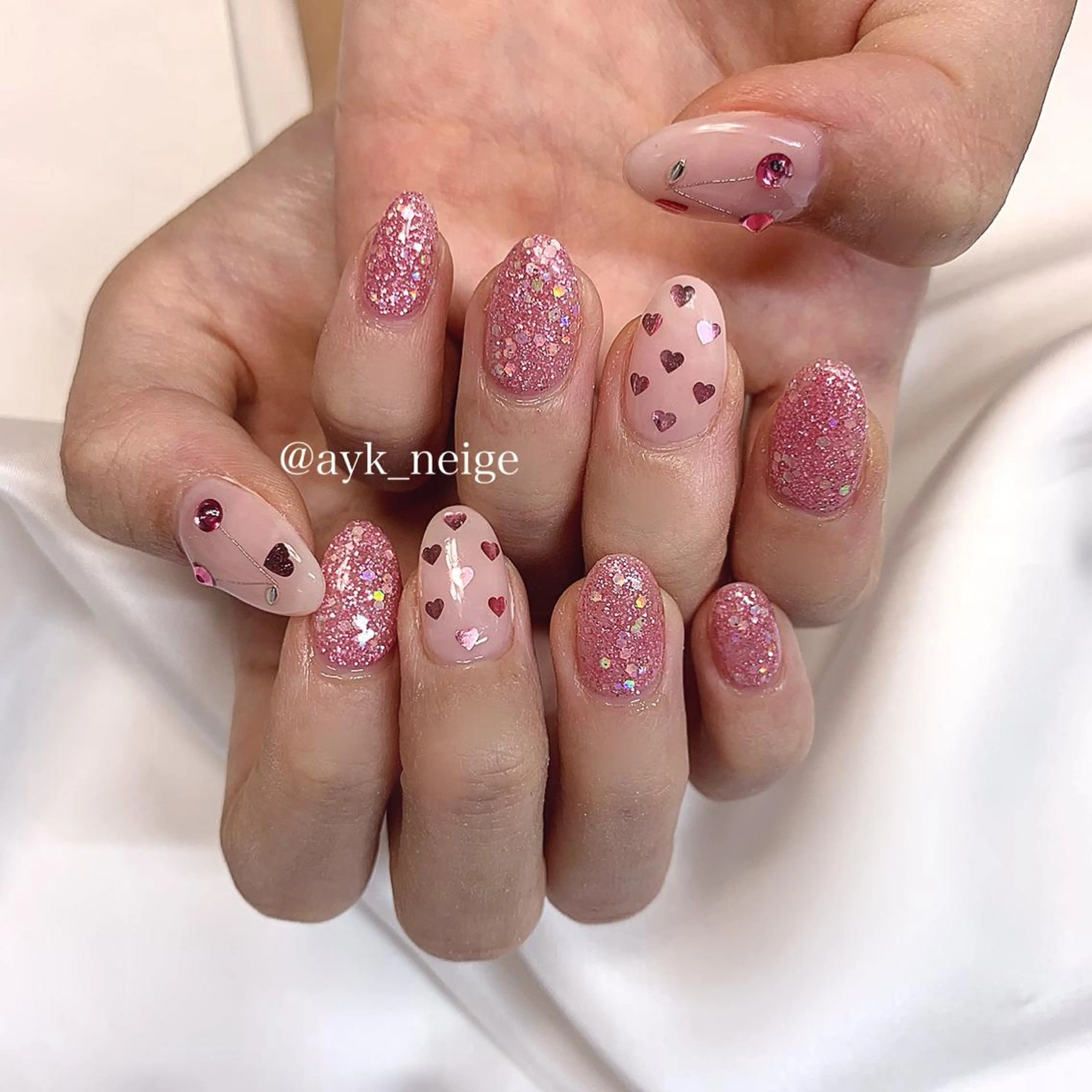 ネイル フレンチネイル ハート 韓国ネイル 冬ネイル n'eige nail所属・大谷 綾香のネイルデザイン