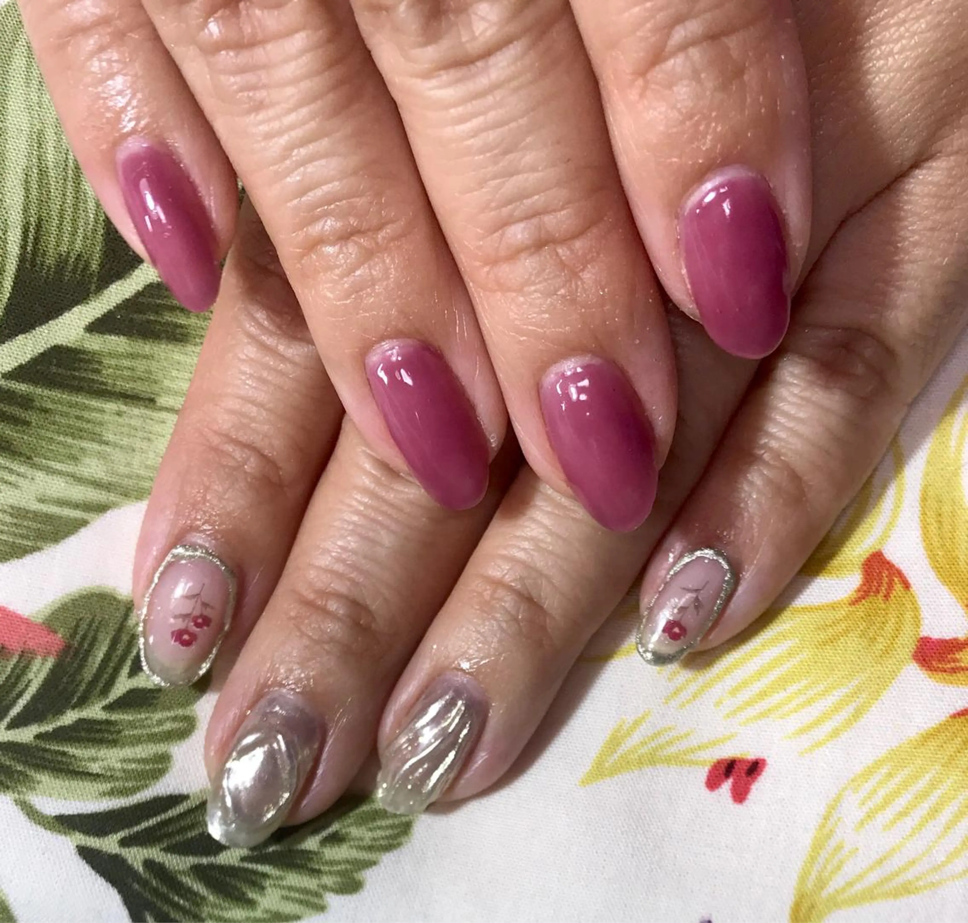 ネイル ハンドネイル NAIL Nutsのネイルデザイン