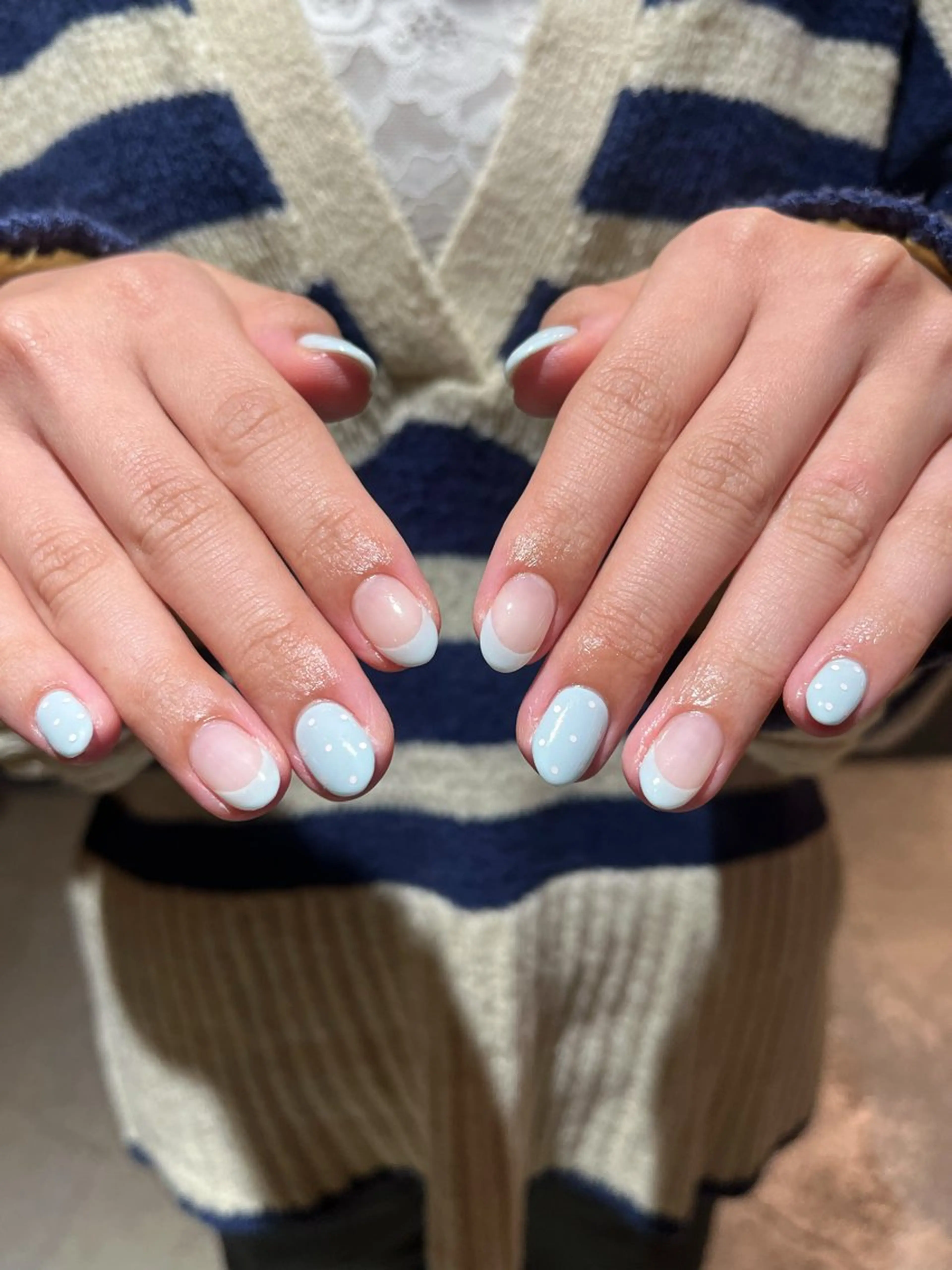 ネイル ドット フレンチネイル 水色 NORA南青山/ kanohaのネイルデザイン