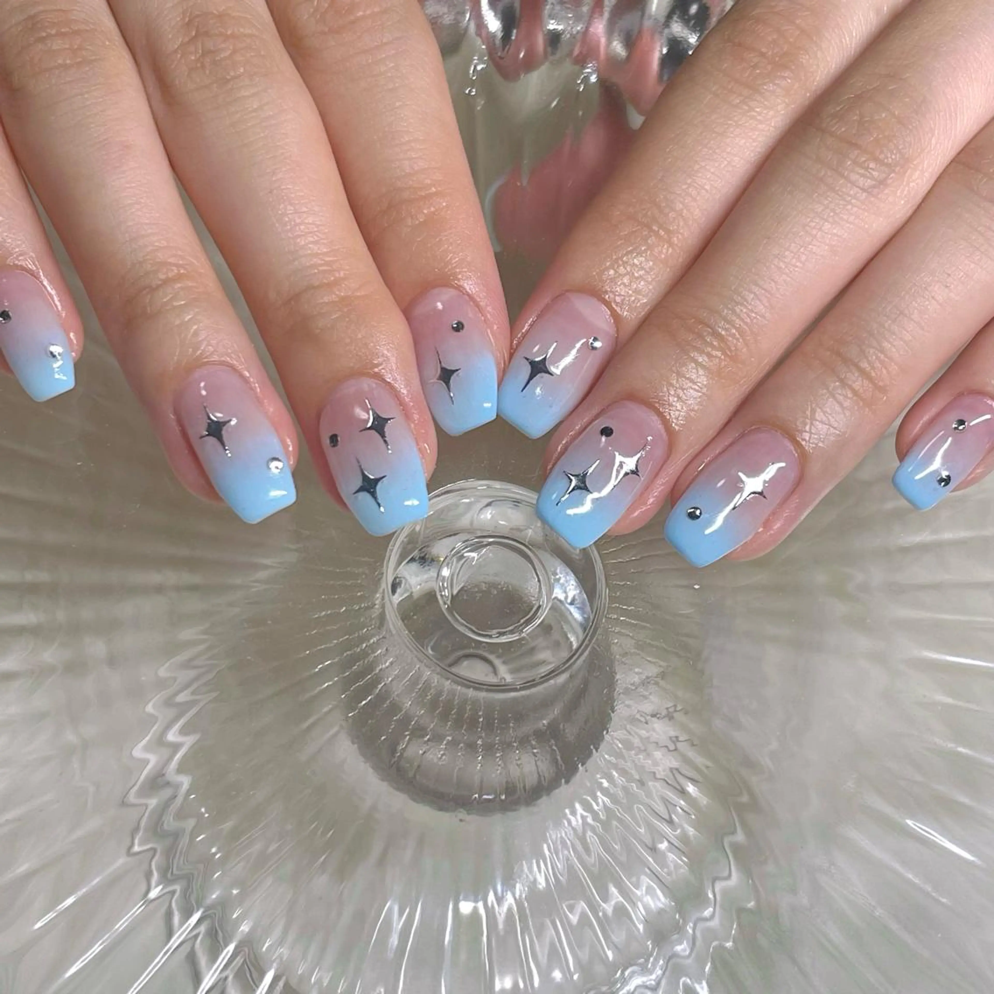 ネイル Sii nail 🤍SAKIのネイルデザイン