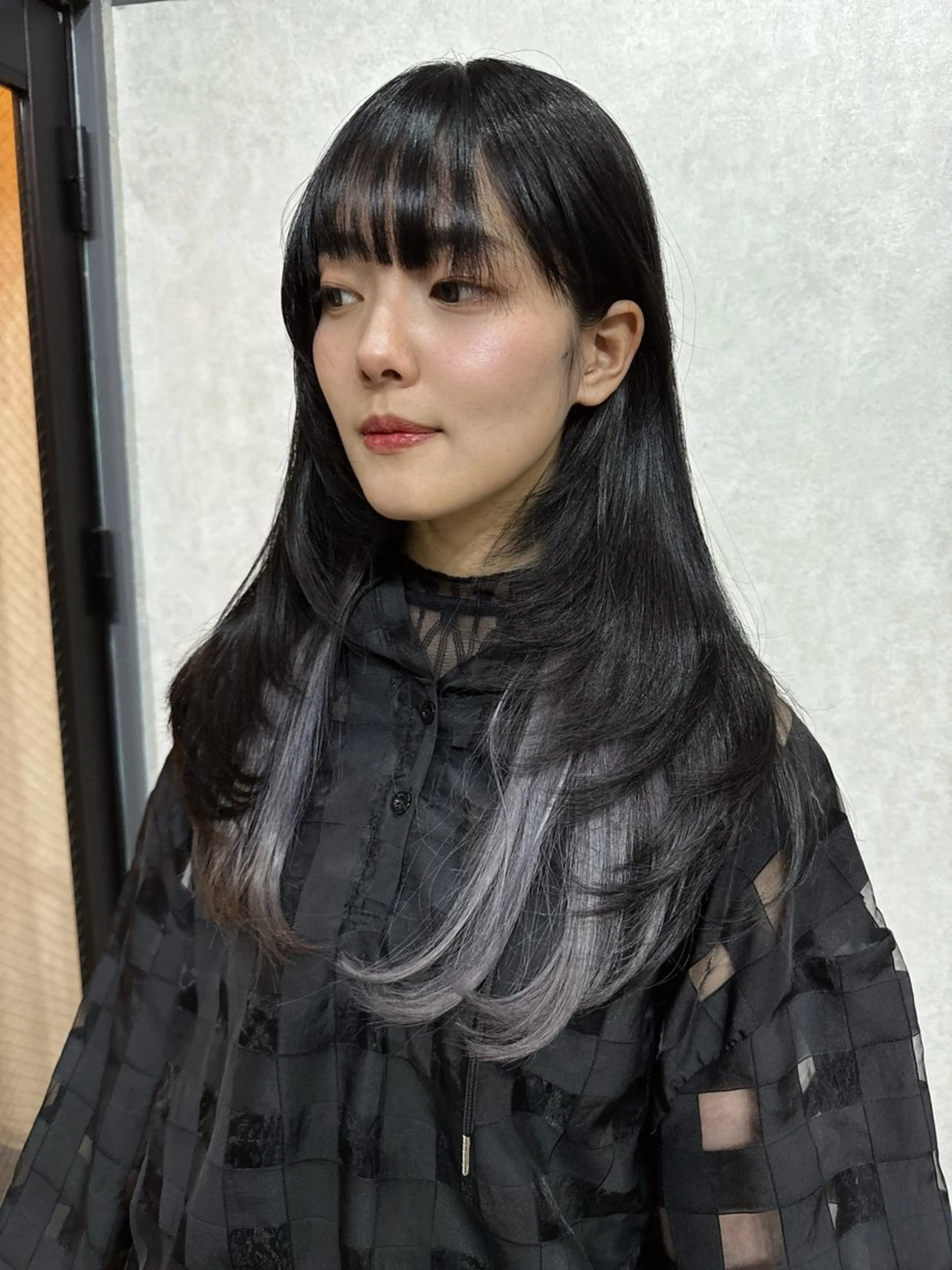 ロング カラー レイヤーカット AIRI layer cut hairのヘアスタイル