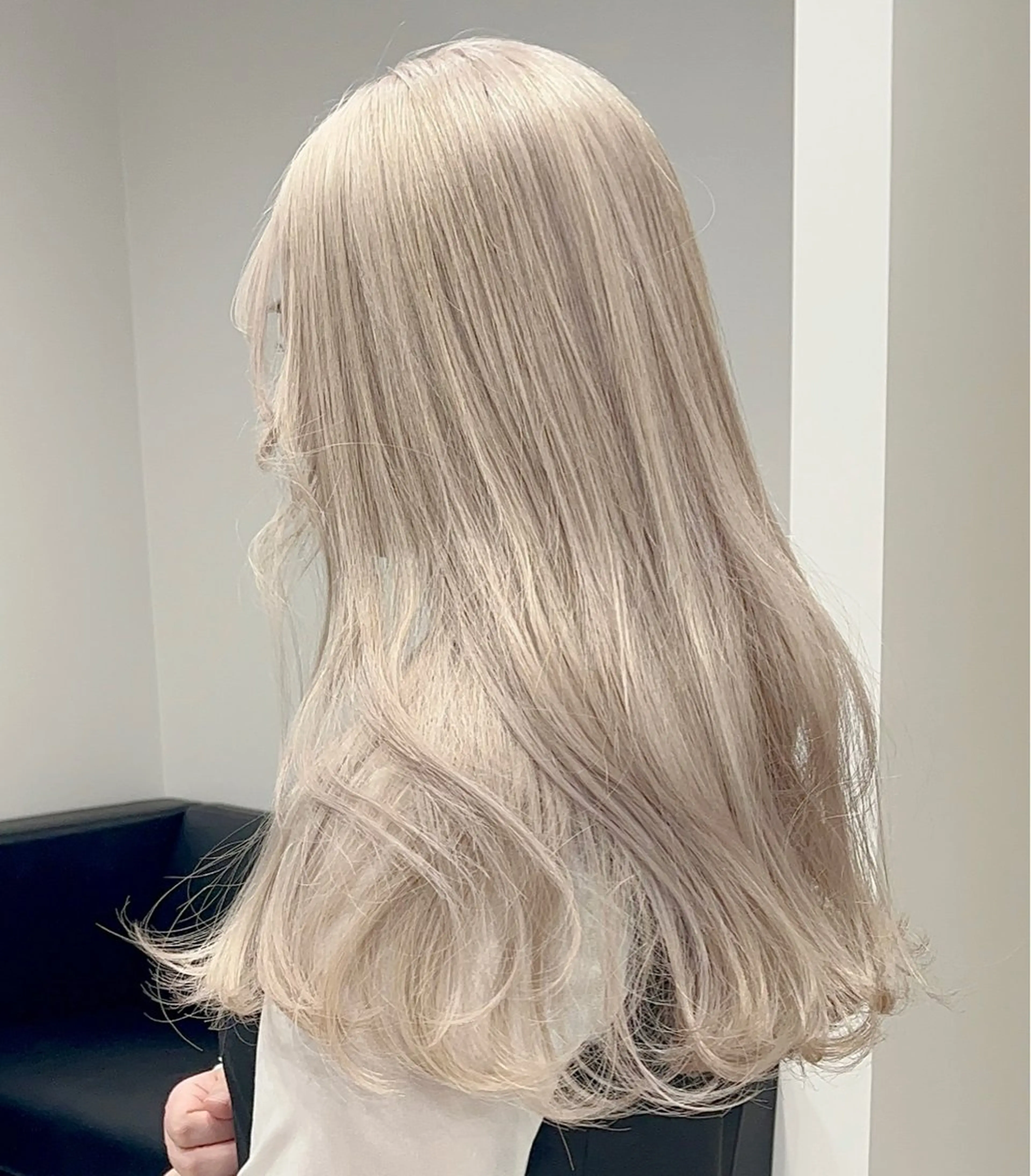 ロング カラー ヘアカラー トリートメント youres hair 髪質改善トリートメント&ヘッドスパ  新宿三丁目店【ユアーズヘア】所属・🦋透明感カラー 👑NODOKA🦋のヘアスタイル