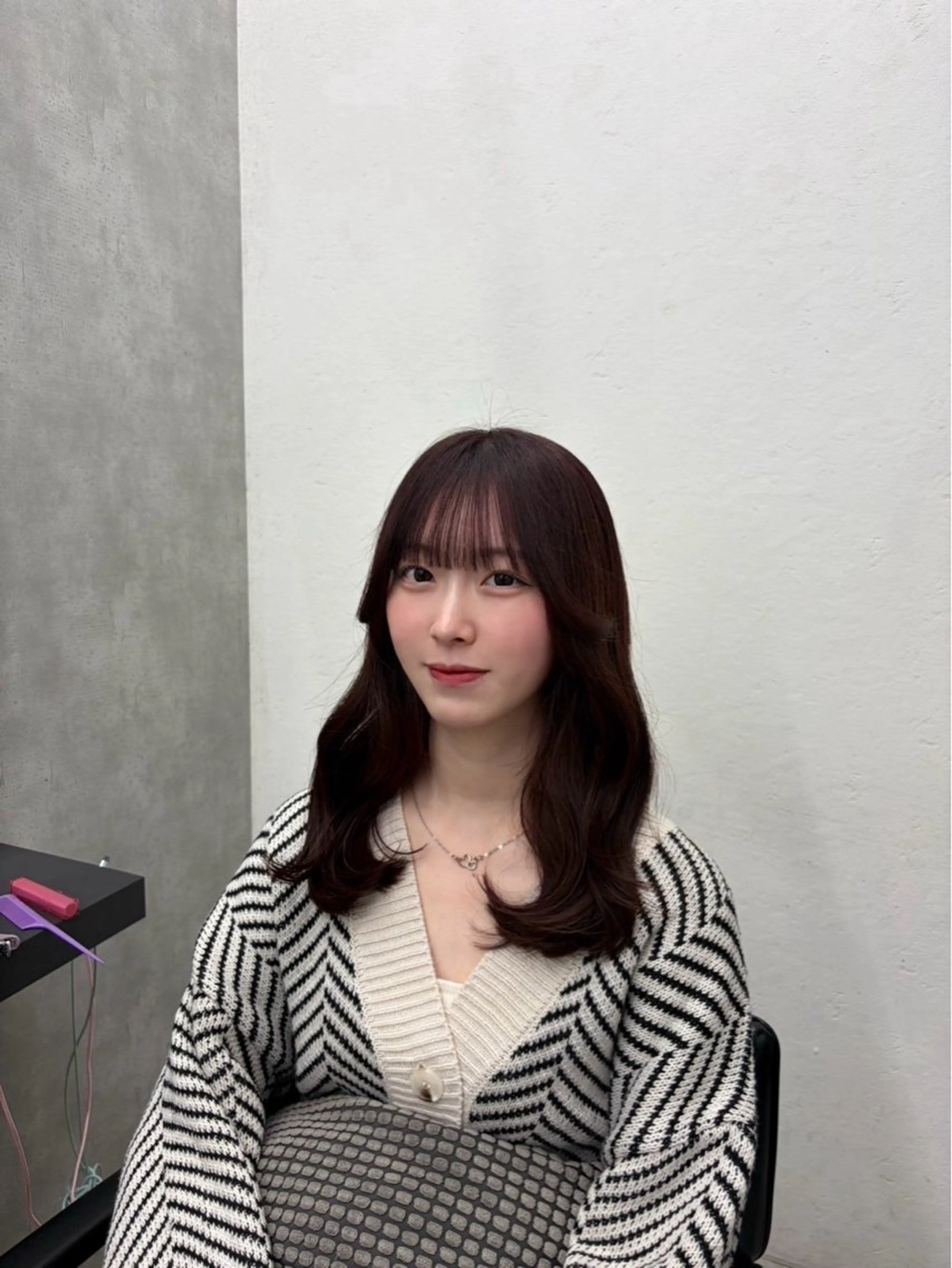 セミロング 角田 萌夏のヘアスタイル