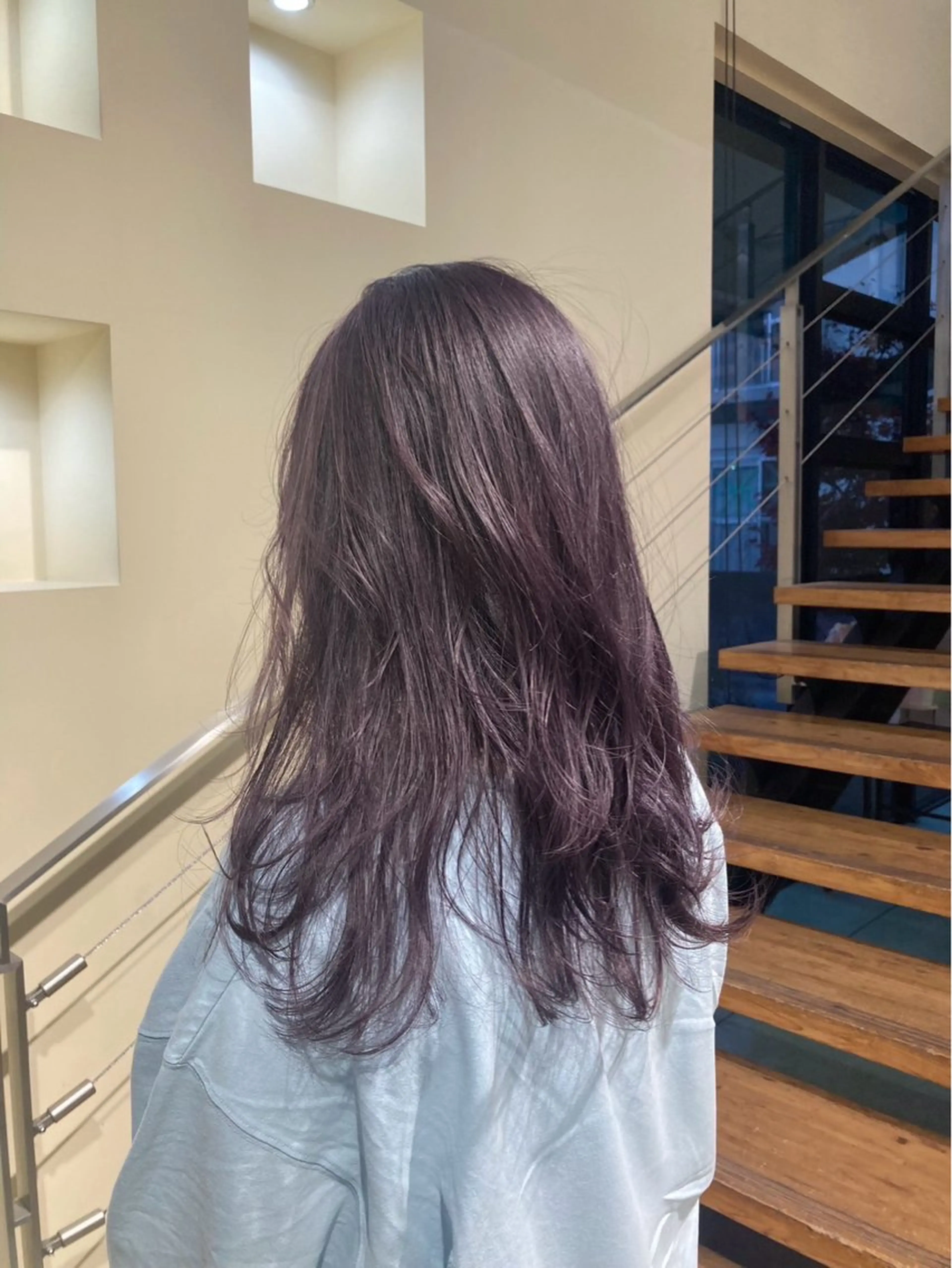 カラー 鶴 姫菜のヘアスタイル