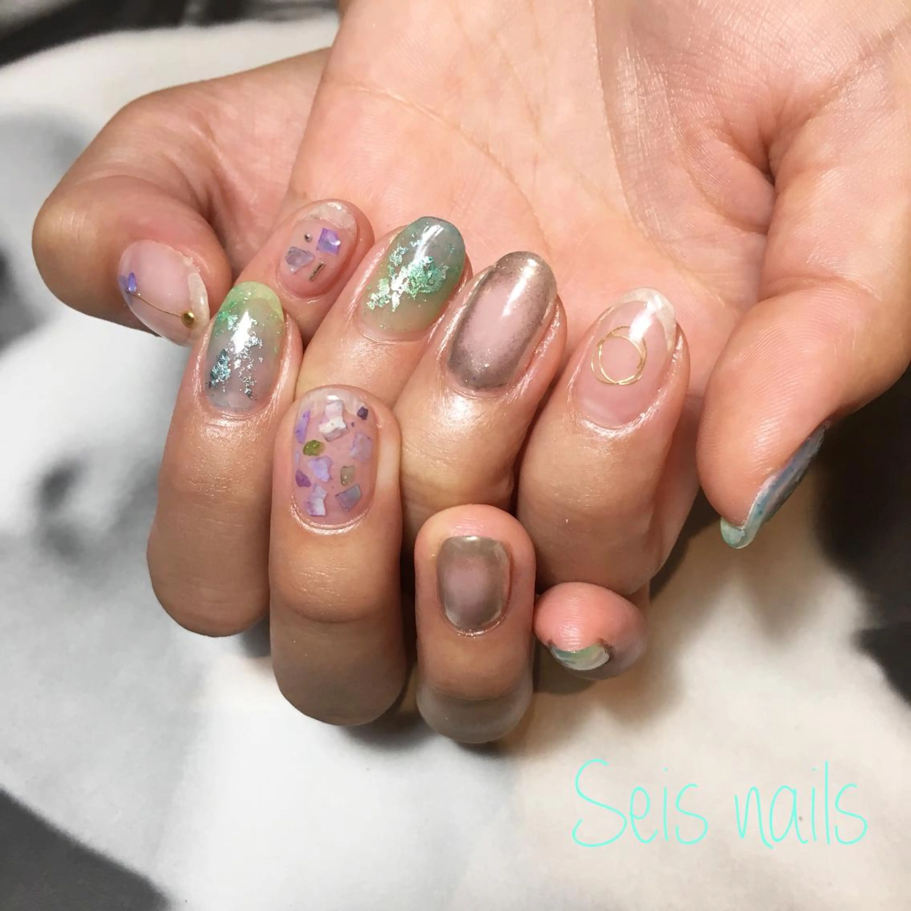 ネイル ハンドネイル Seis Shihoのネイルデザイン