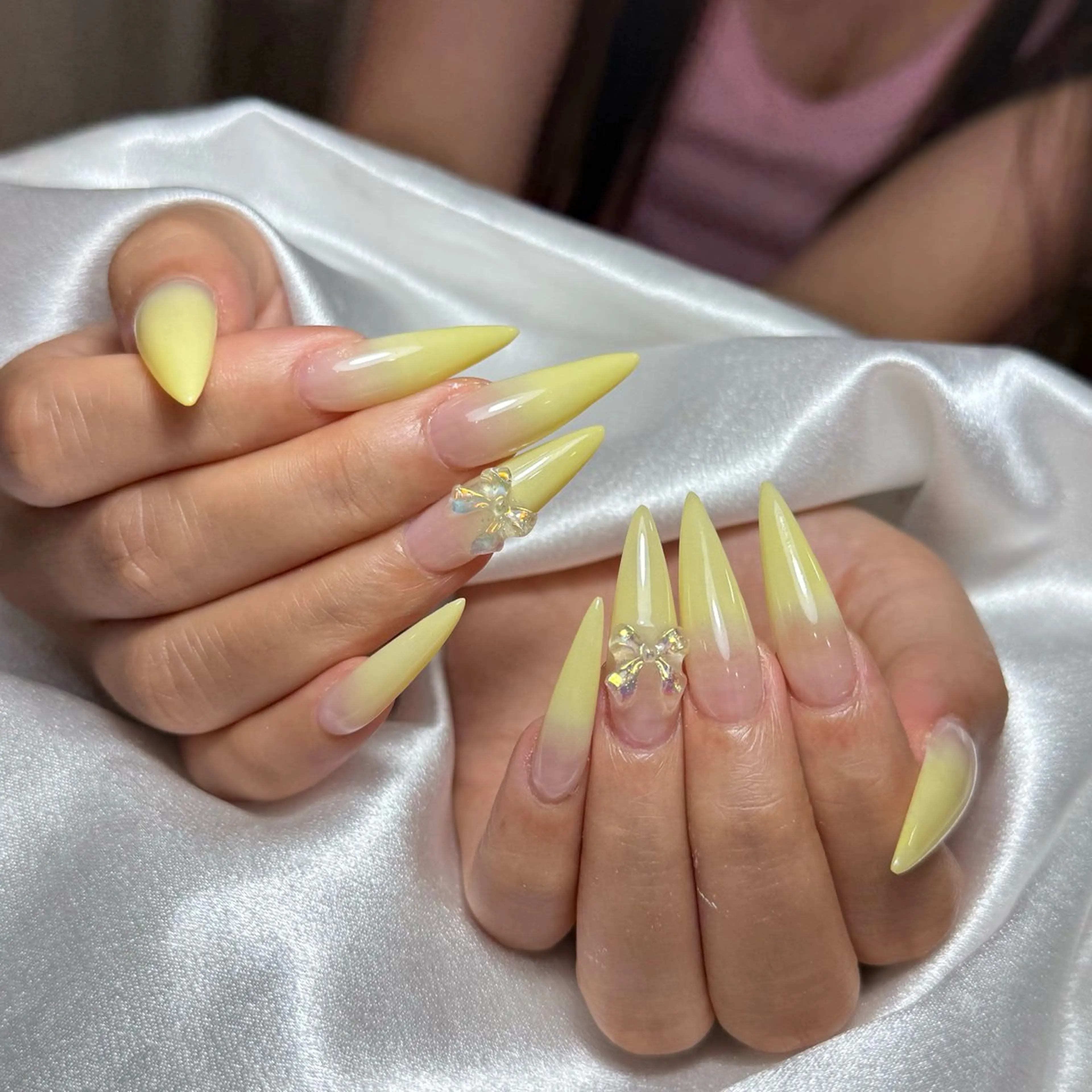 ネイル アートネイル フレンチネイル ジェルネイル 韓国ネイル ミラーネイル ハンドネイル Rin Nail 新大久保店のネイルデザイン