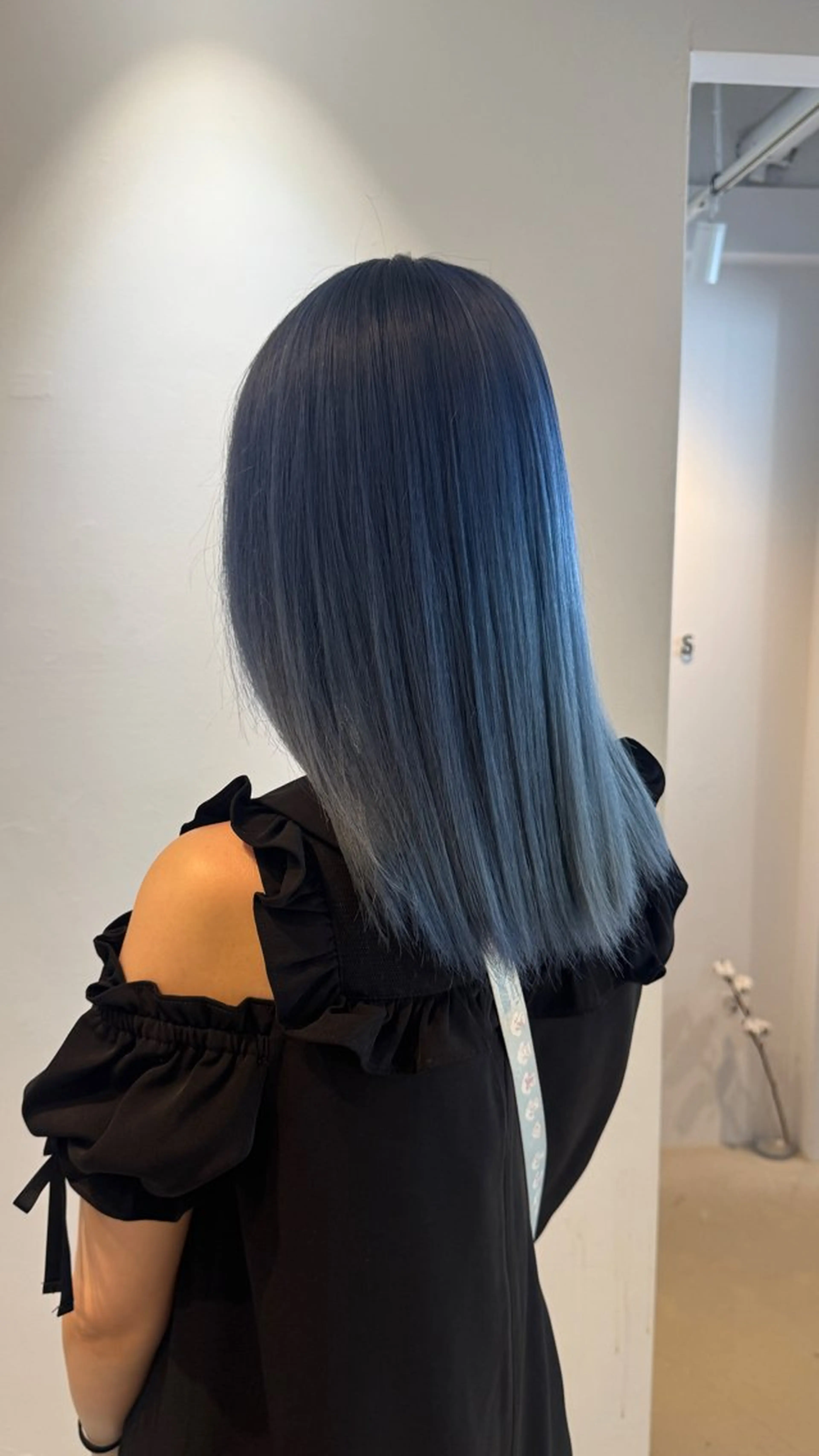 ミディアム カラー ブルーカラー ダブルカラー 華奈/オリーブ/ ベージュ/抜け感🥣のヘアスタイル