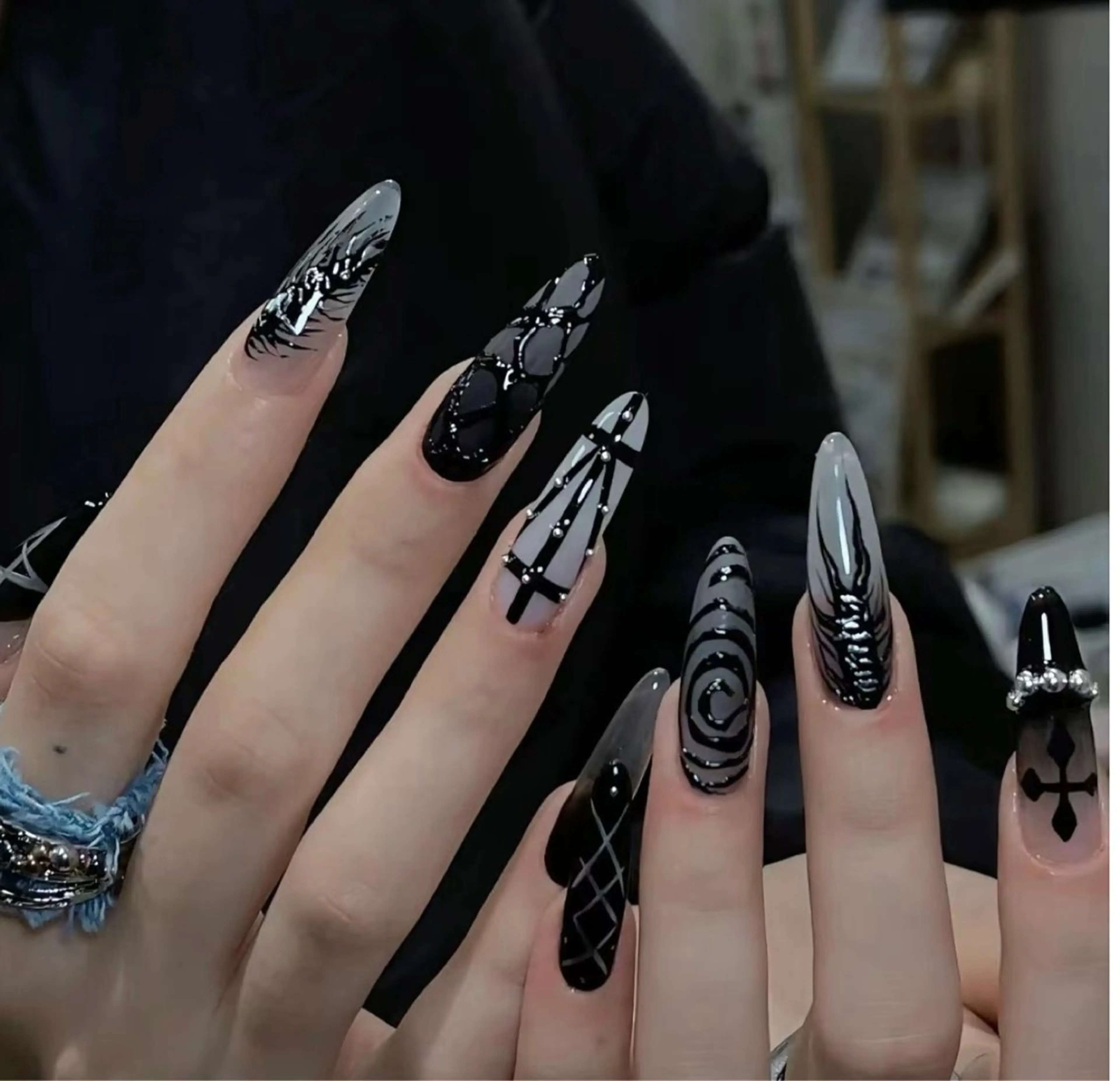 ネイル アートネイル フットネイル フレンチネイル ジェルネイル 韓国ネイル Kawaii Nail Salon所属・YURI NAIL NARITAのネイルデザイン