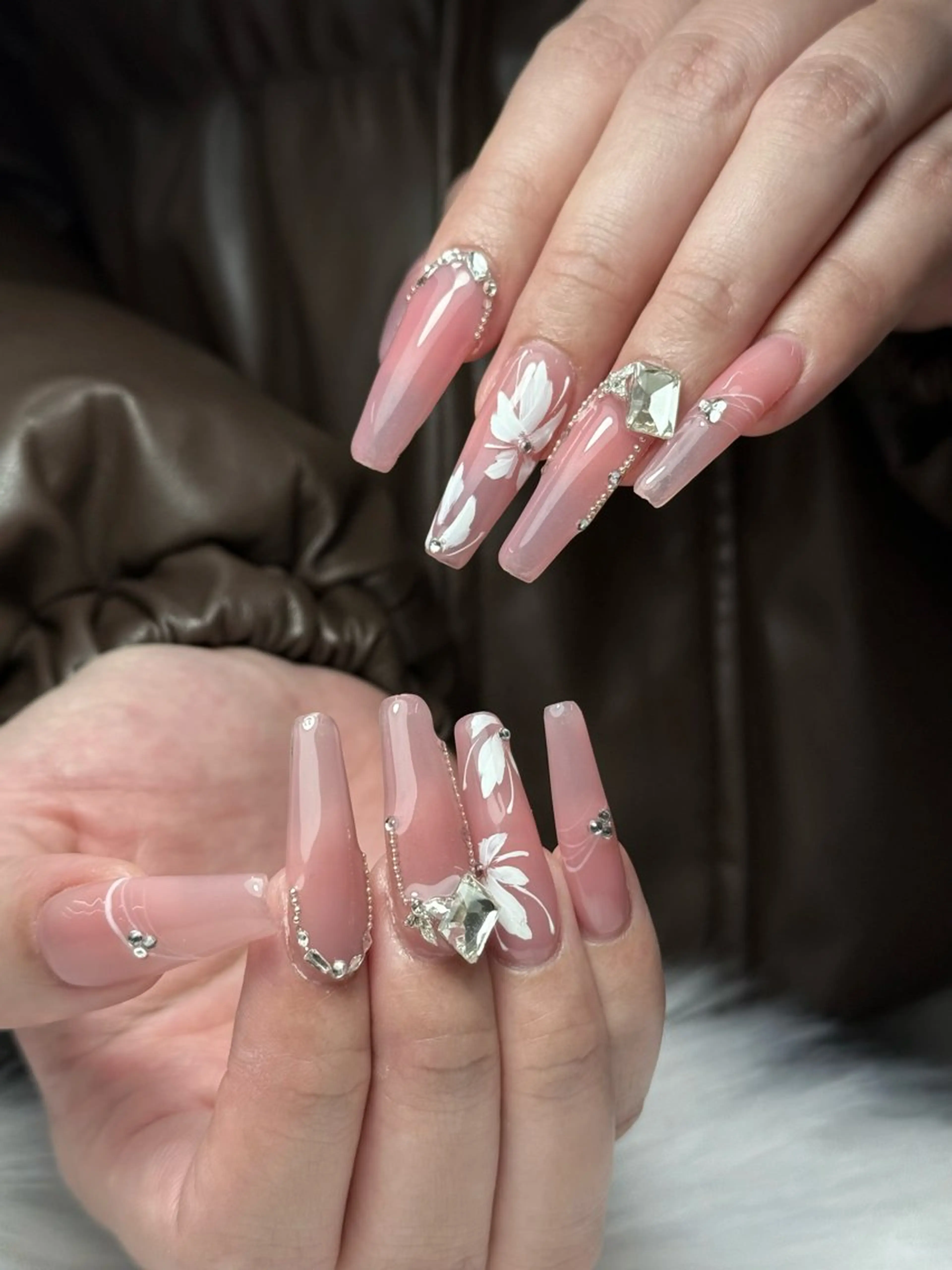 ネイル ハンドネイル AKINA NAILのネイルデザイン