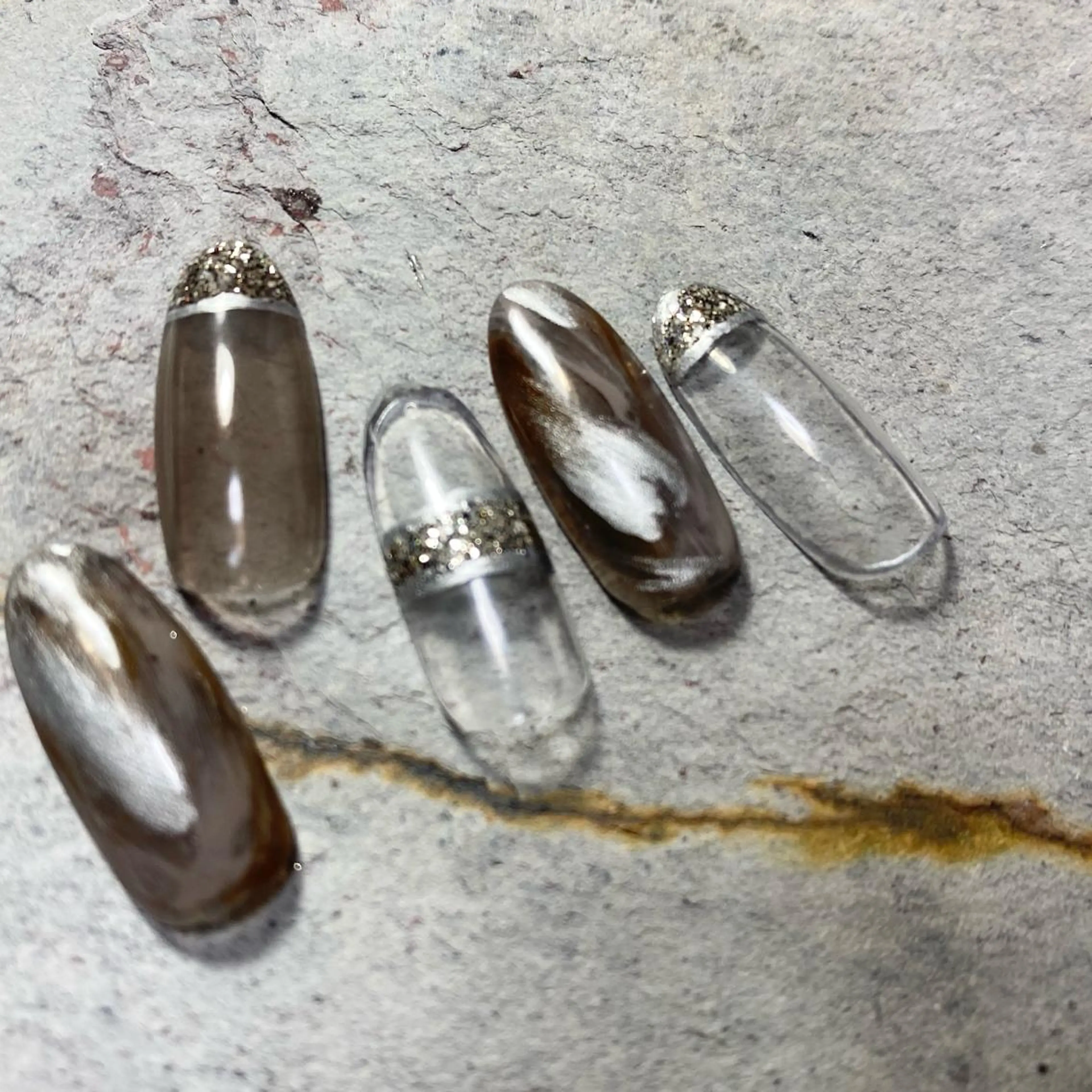 ネイル Ray. ／綺麗目ニュアンスのネイルデザイン