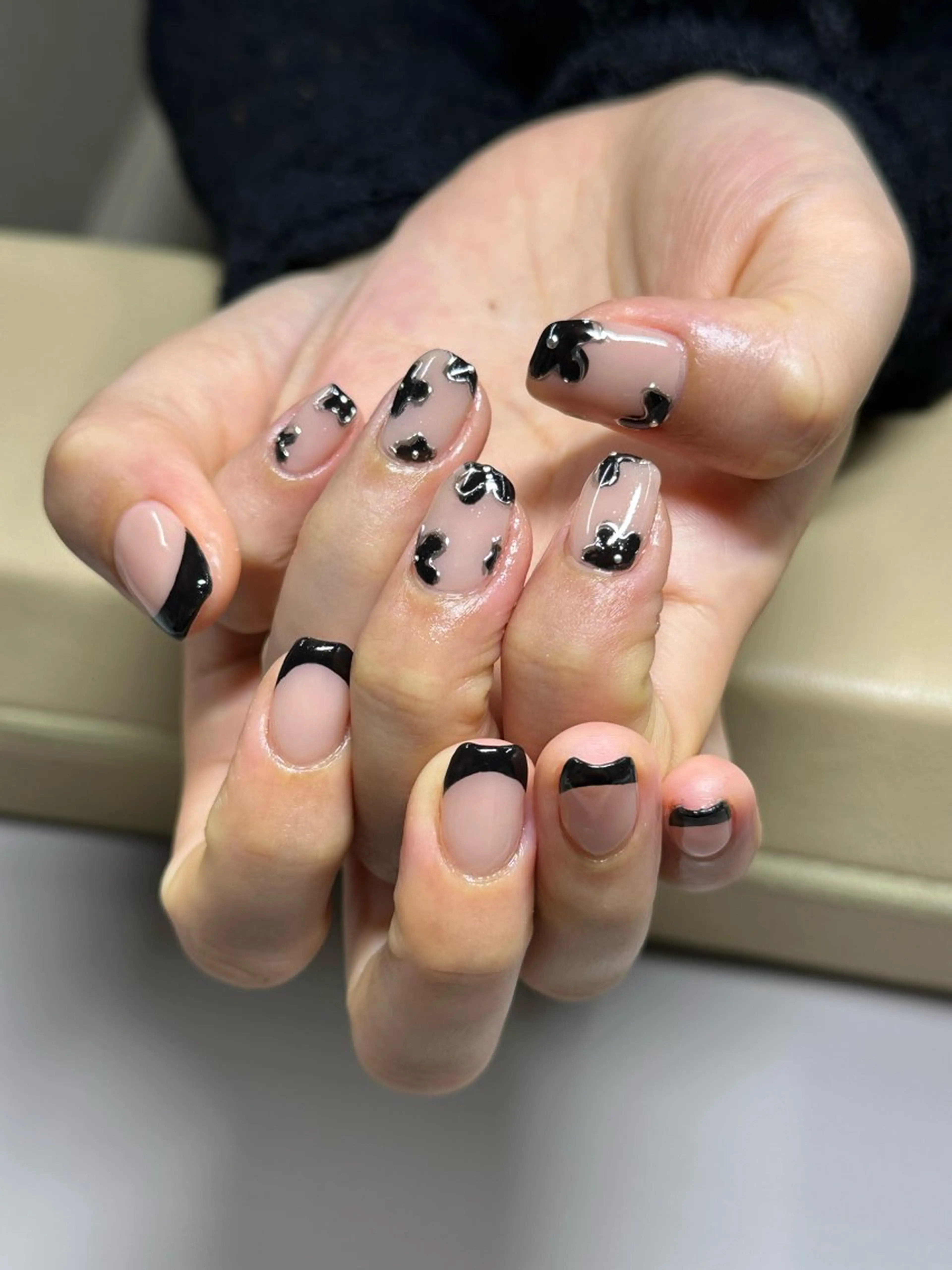 ネイル クレセントアイ MIUのネイルデザイン