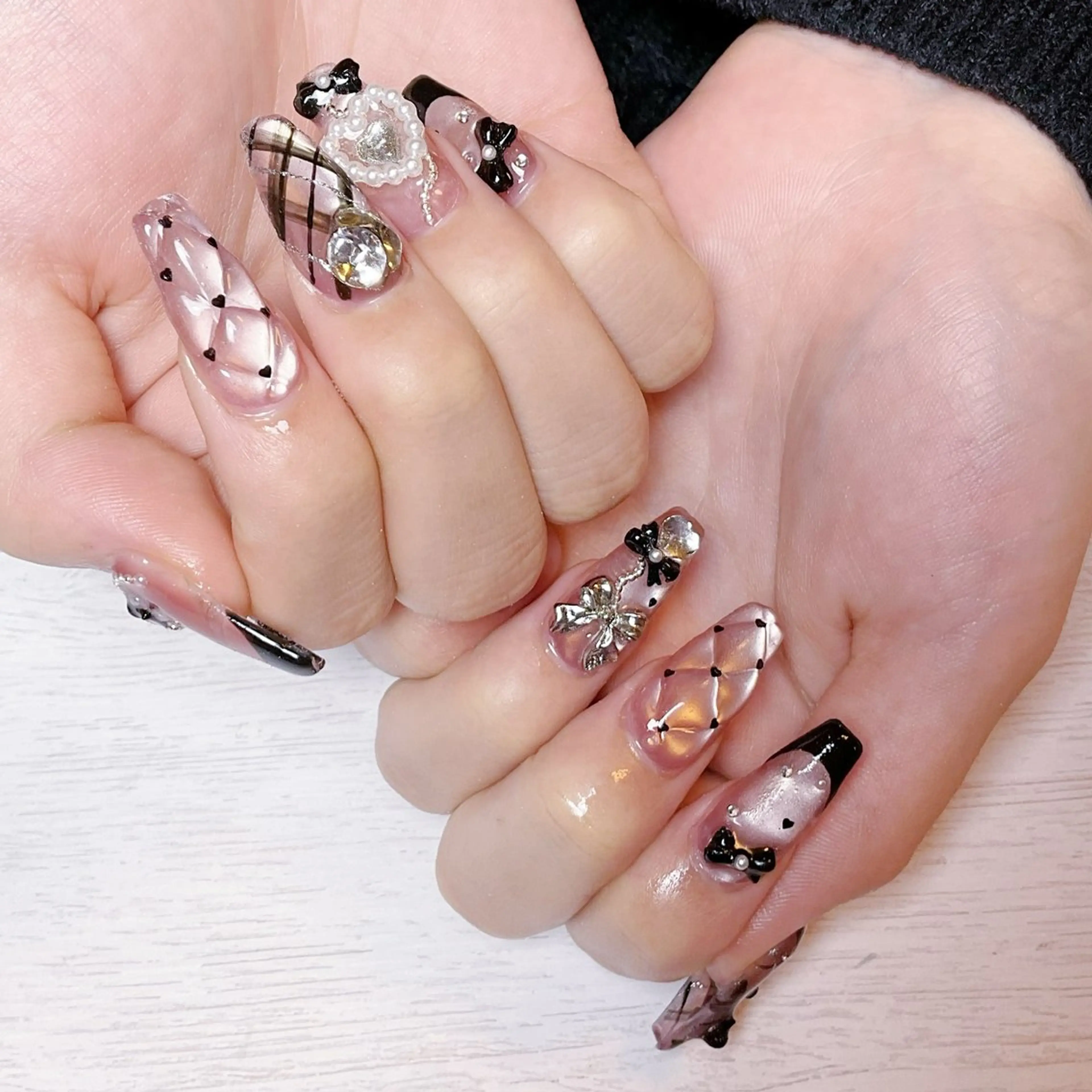 ネイル ハンドネイル 🌈Yun nail hyejin💋のネイルデザイン