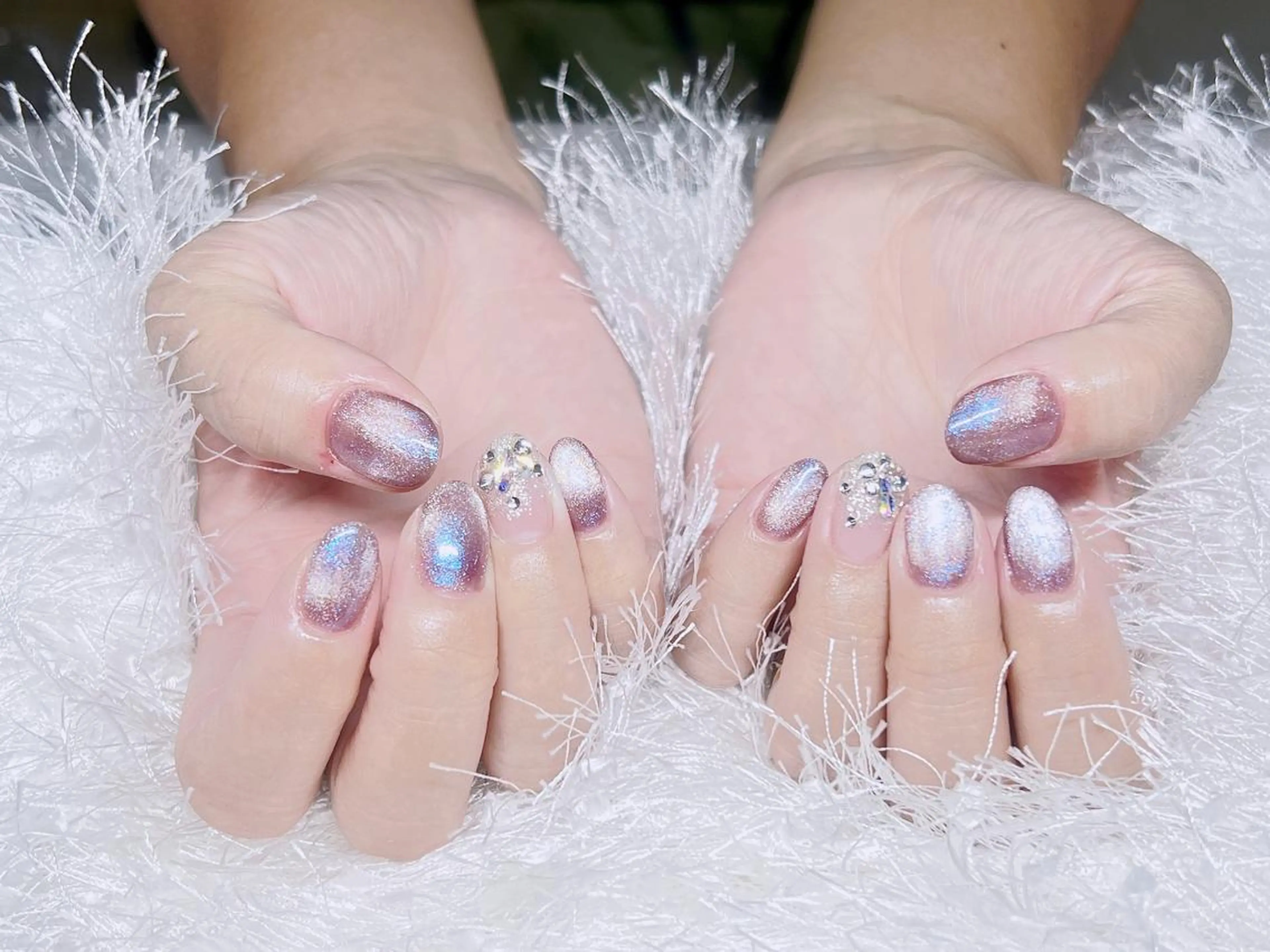 ネイル マグネットネイル She   Nail所属・ISA_ BELLAのネイルデザイン