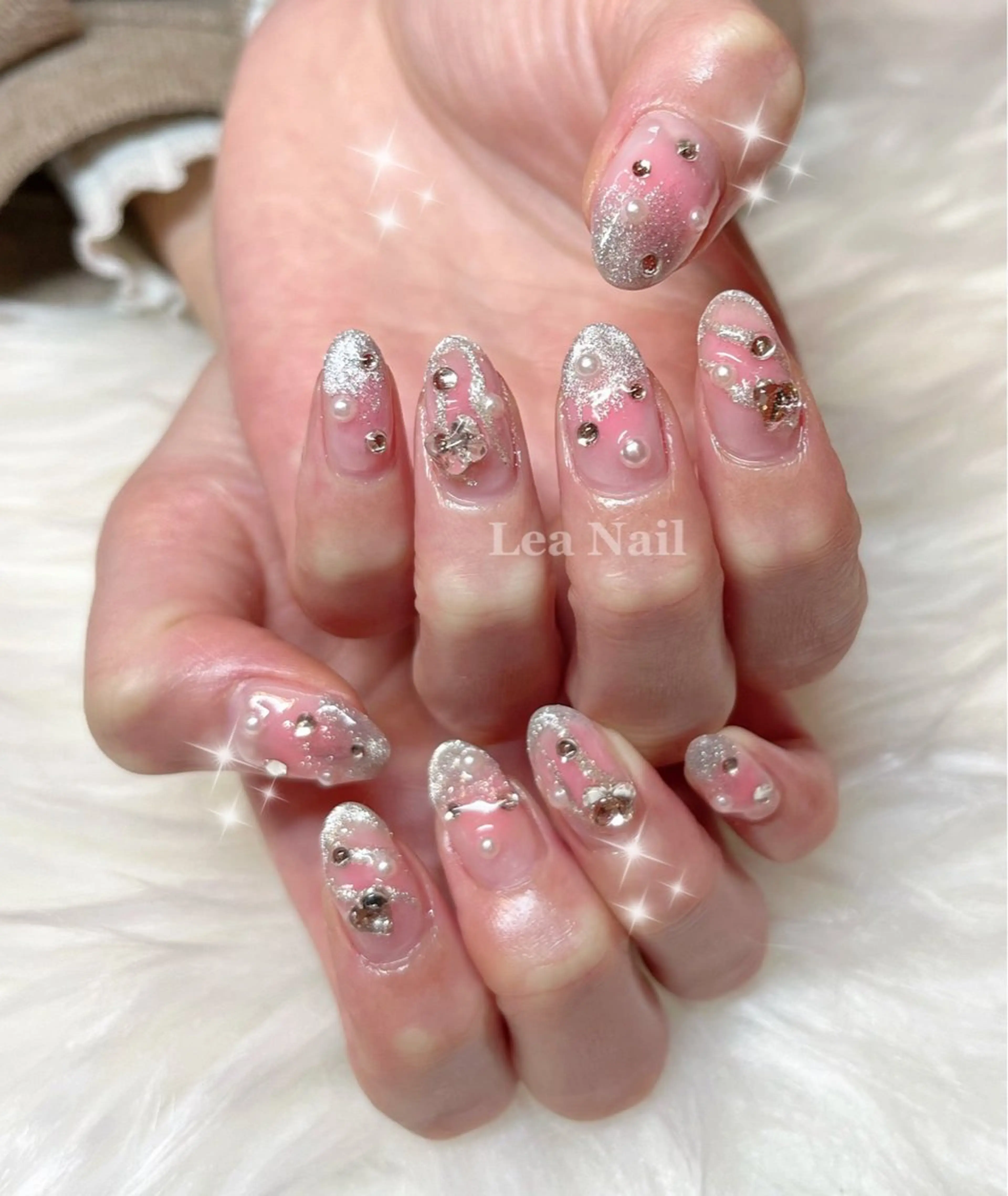 ネイル チークネイル マグネットネイル ハンドネイル Lea Nailのネイルデザイン