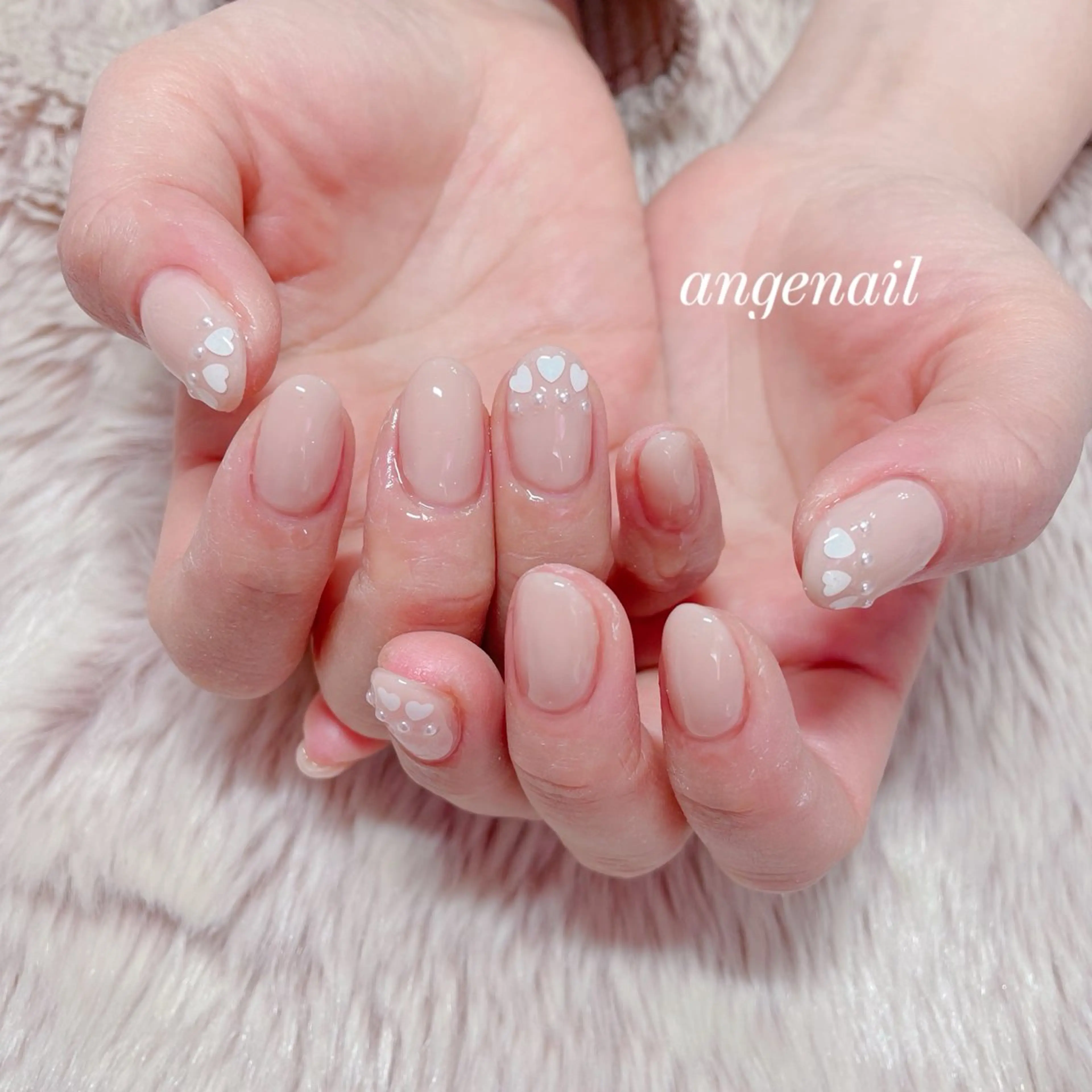 ネイル ハンドネイル オーナーネイリスト MAKIのネイルデザイン