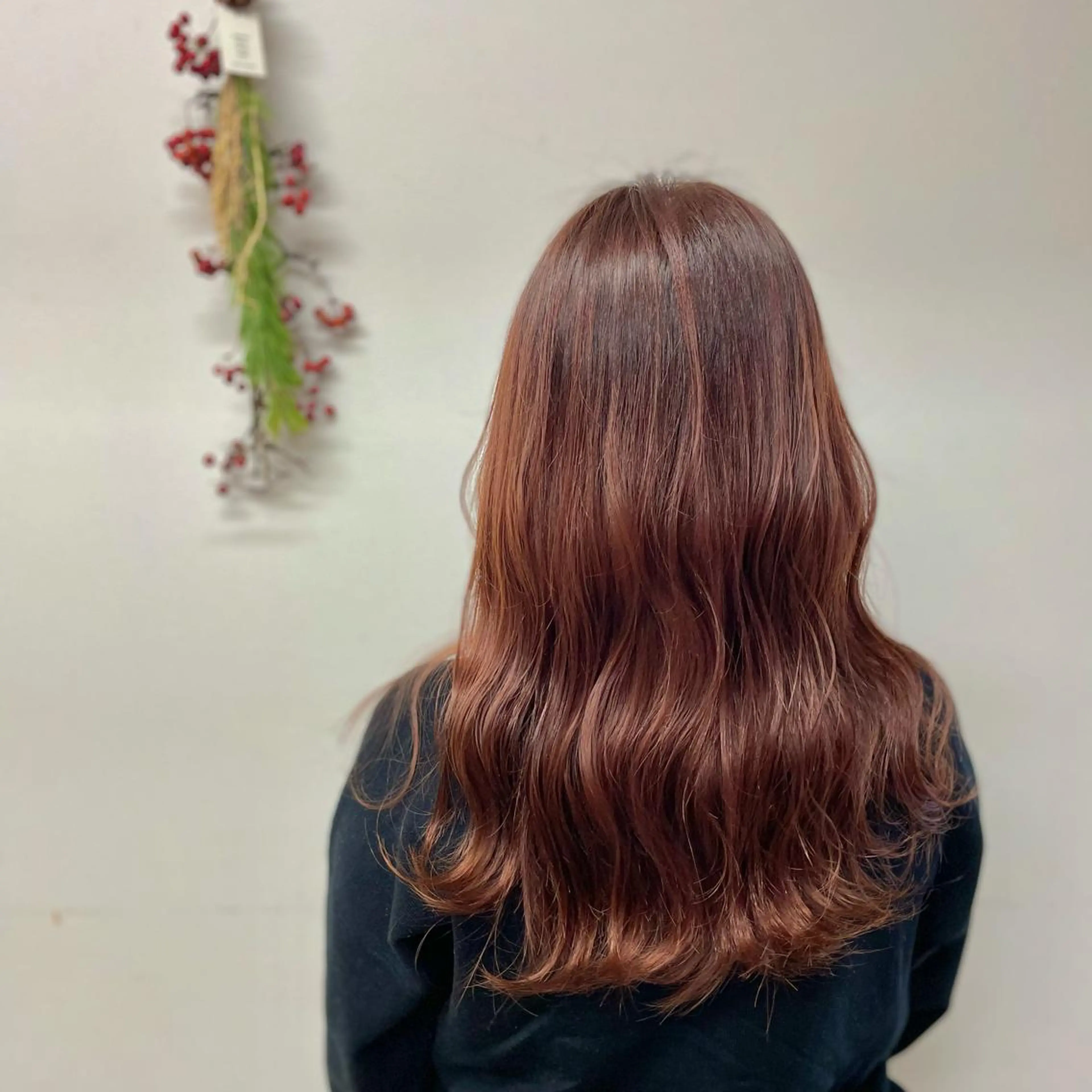 セミロング カット ヘアカラー トリートメント AKI💛 すみれの眉毛・アイブロウイメージ