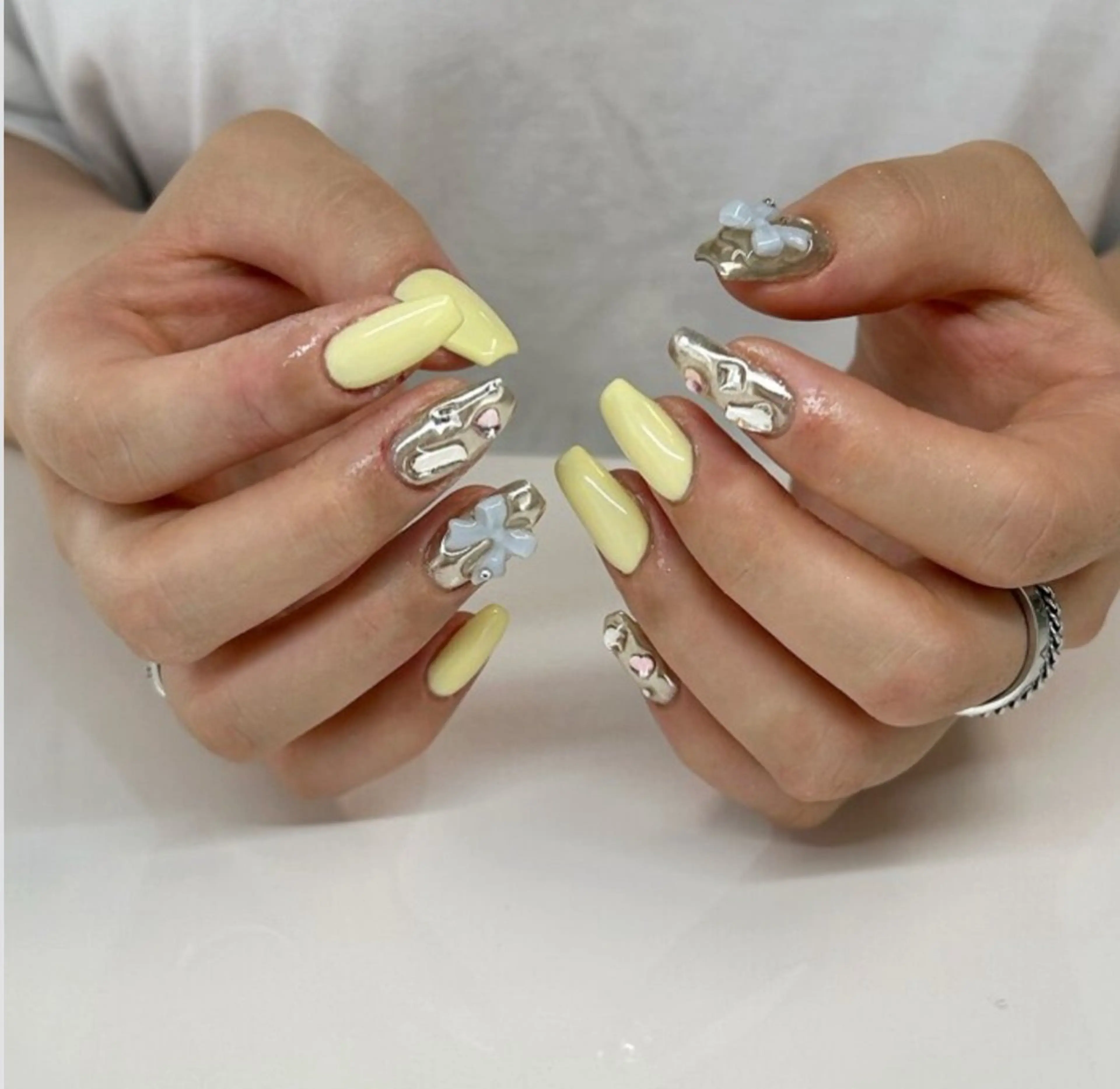 ロング ハンドネイル mark 🤍Yuki🤍のネイルデザイン