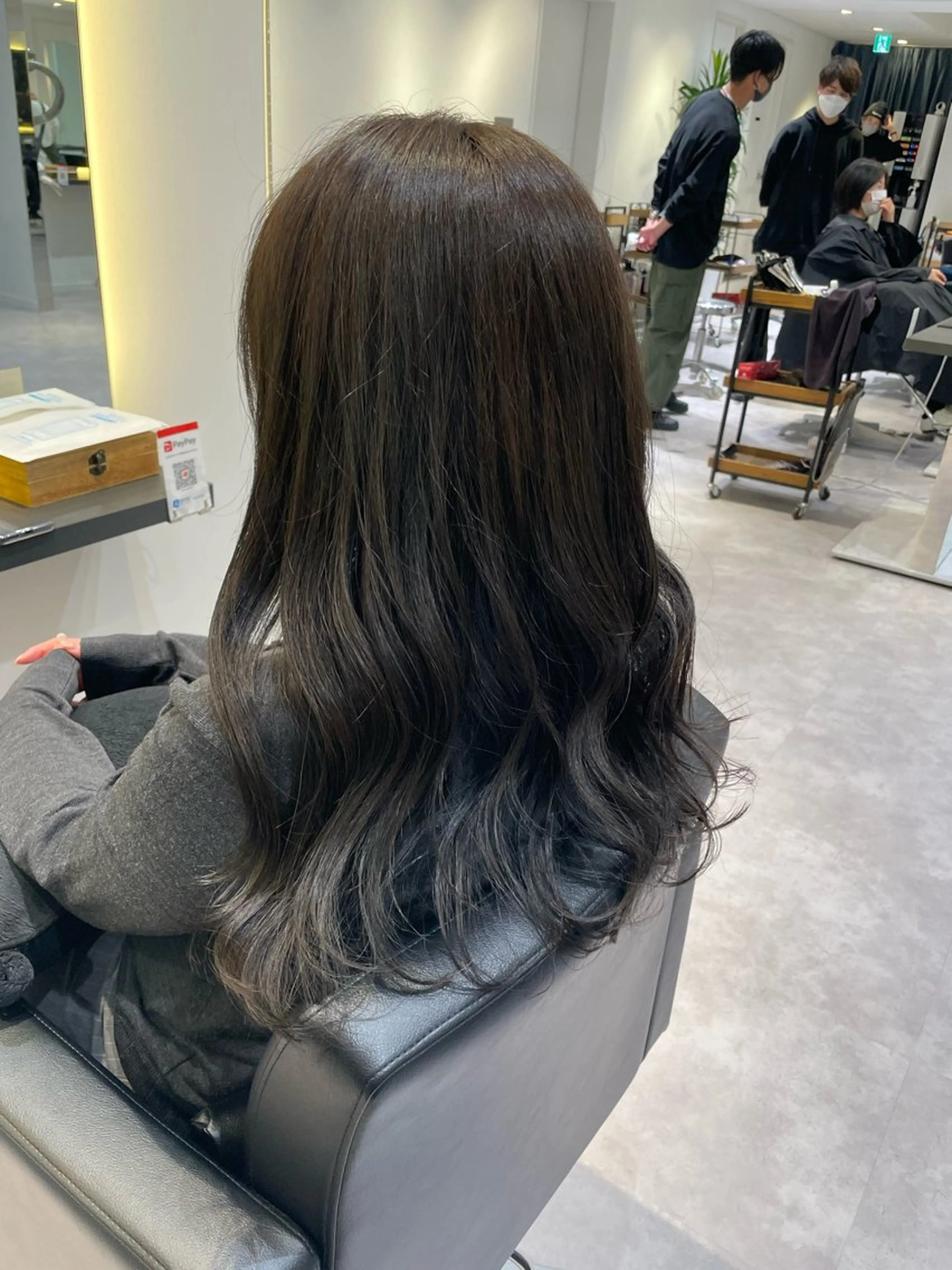 ロング Toiro 新宿所属・新宿/新宿三丁目 yuinaのヘアスタイル