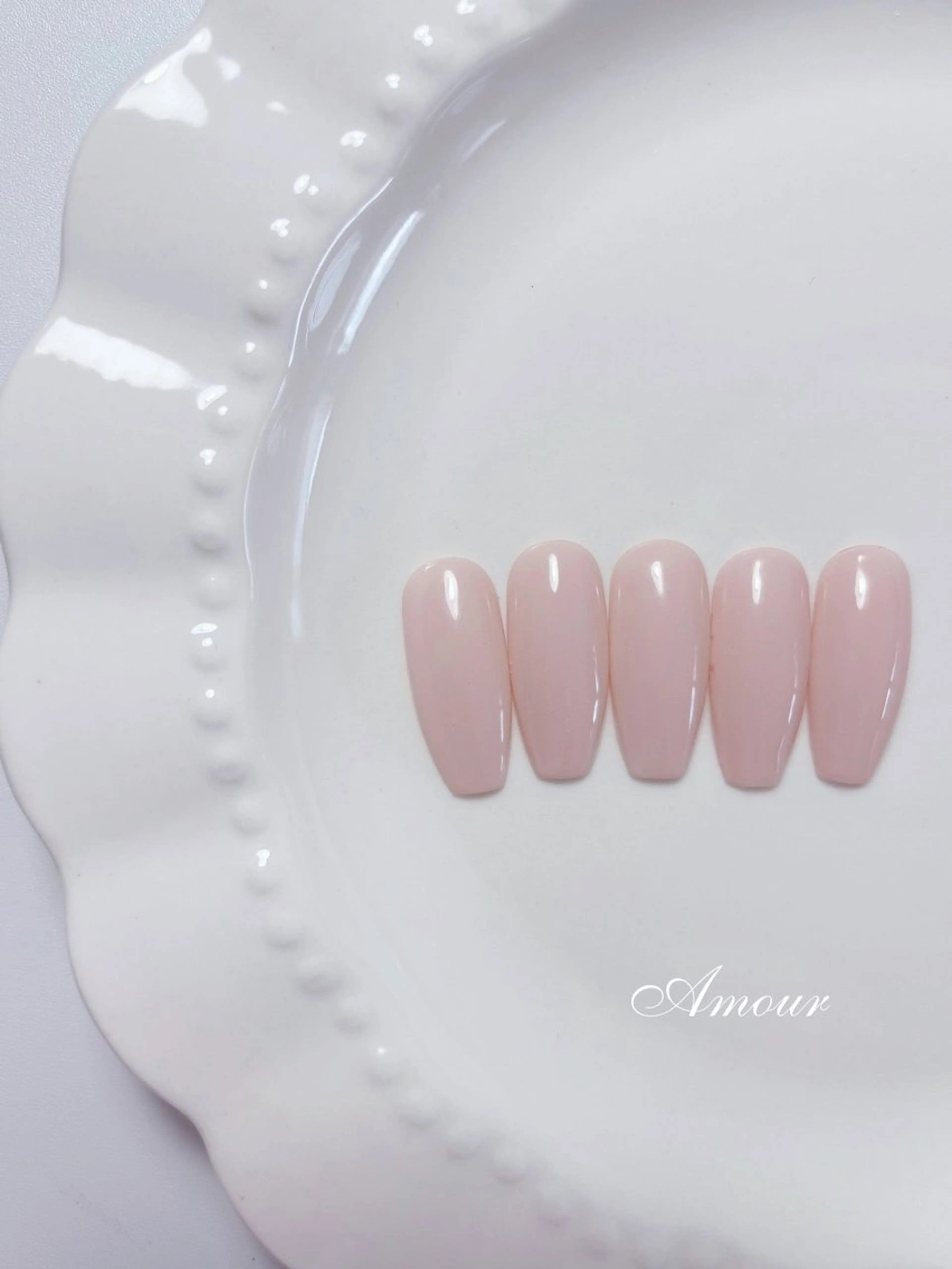 ネイル ワンカラーネイル ハンドネイル Amour 🎀のネイルデザイン