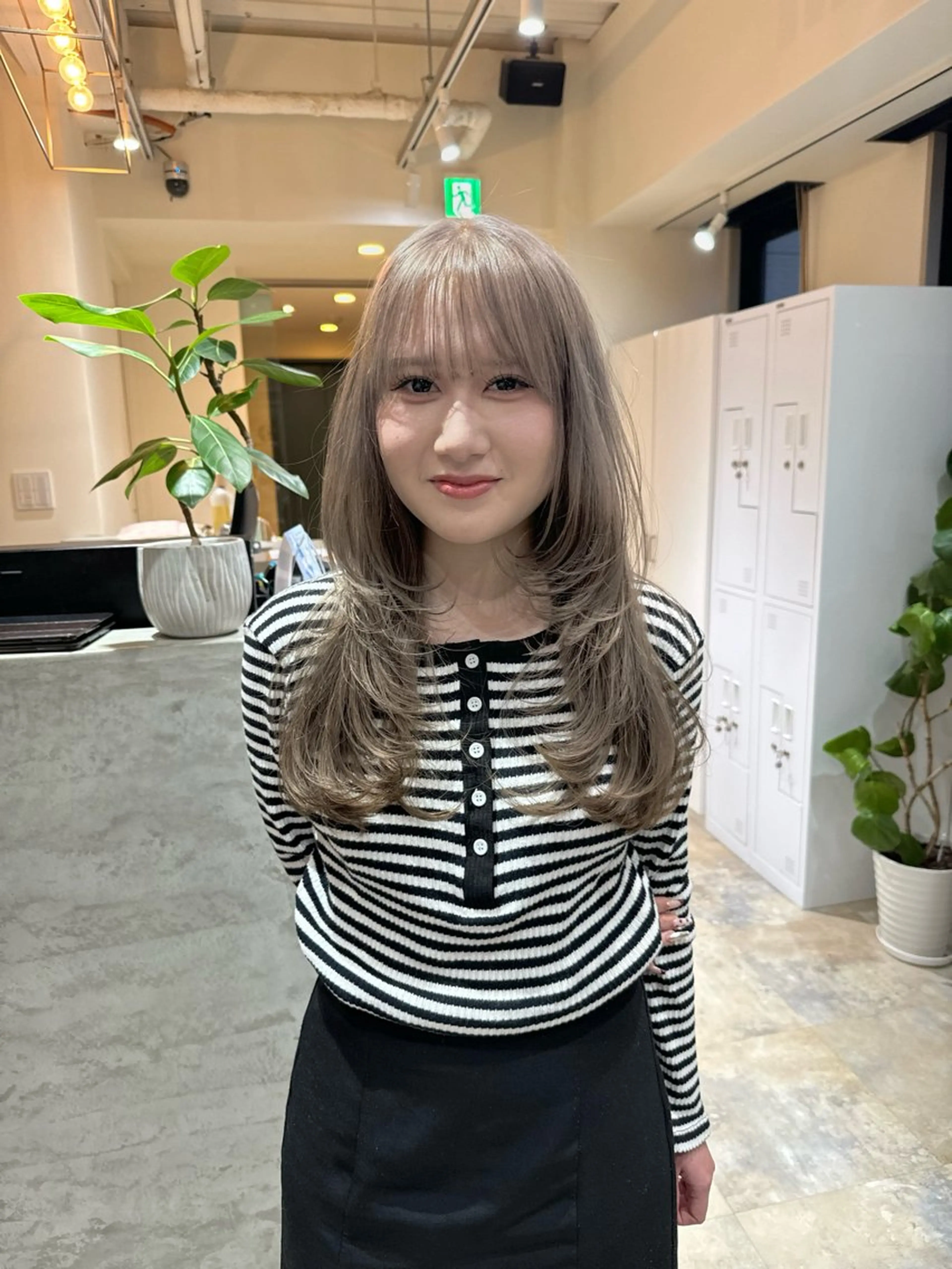 ロング レイヤーカット AHNKISM所属・トレンド🌷 ボブ　パーマ🩰のヘアスタイル