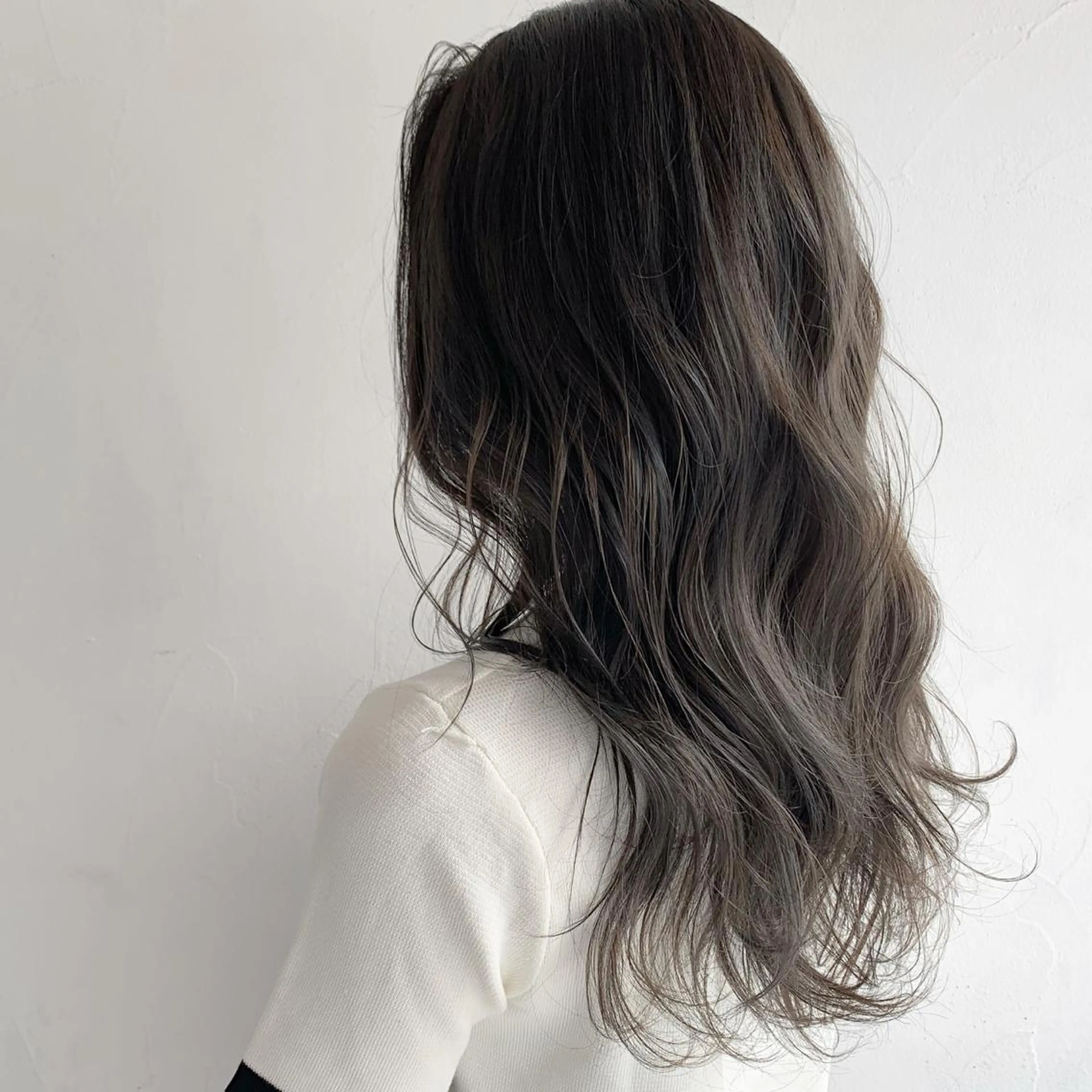 セミロング カラー アッシュ ハイライトカラー ハイライト ヘアカラー トリートメント パーマ/ボブ/ 神戸/豊浦翔太のヘアスタイル