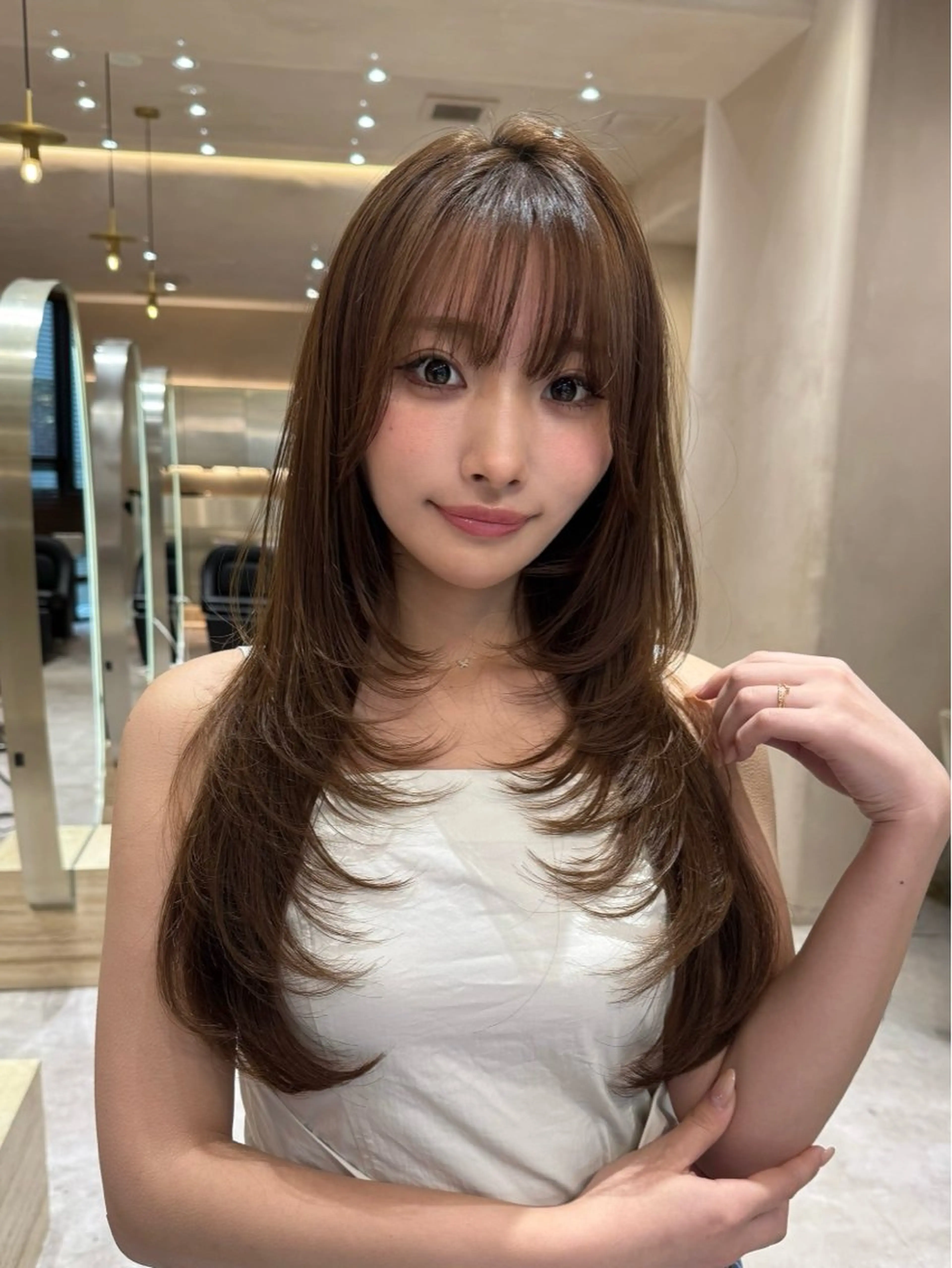 ロング カラー 顔まわりレイヤー 韓国風ヘア レイヤーカット 似合わせカット 小顔カット カット ヘアカラー ヘアセット 韓国レイヤー🇰🇷 韓国研修◎渋谷カイトのヘアスタイル