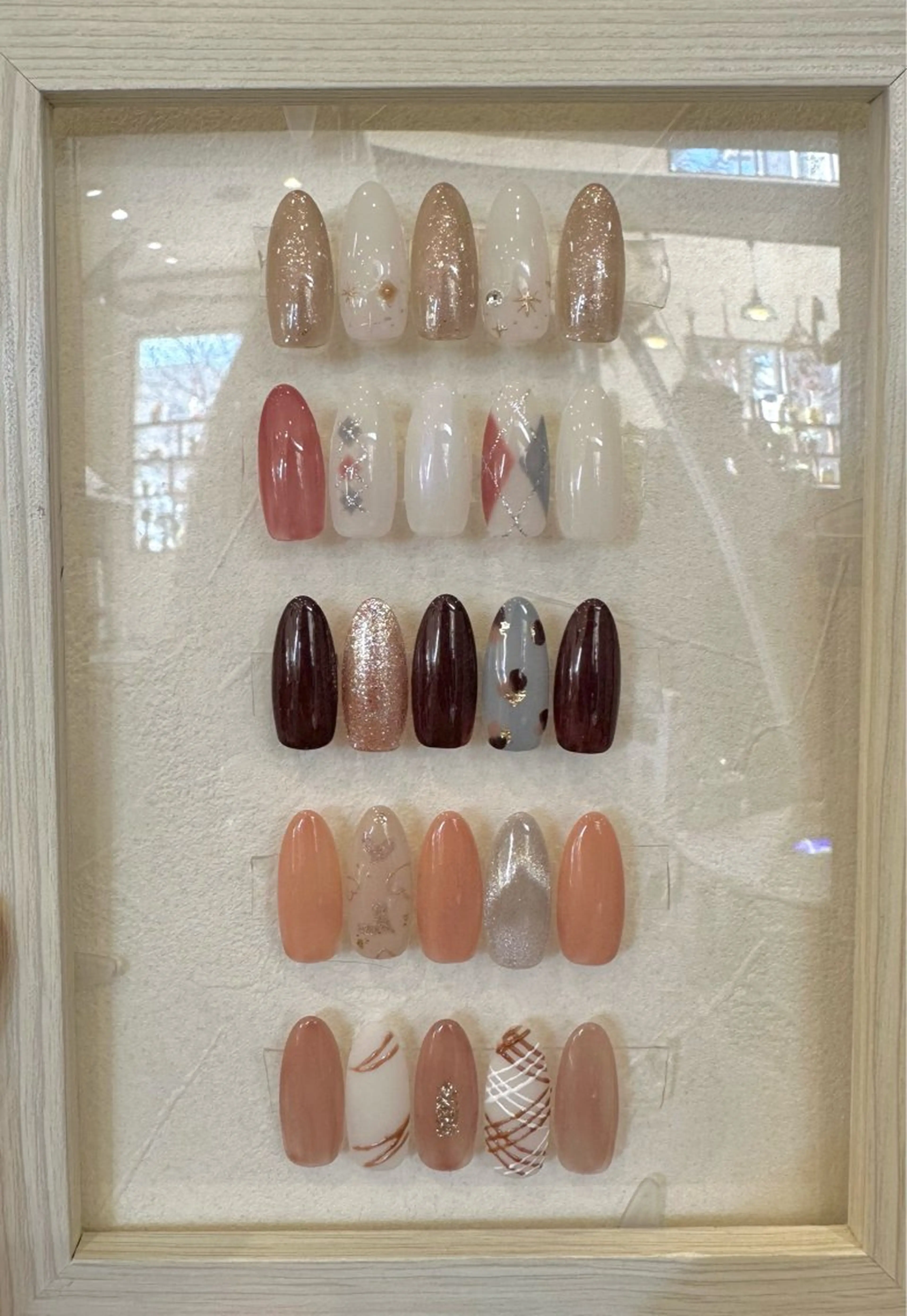 ネイル 美容室ピクシー所属・江藤 響子のネイルデザイン