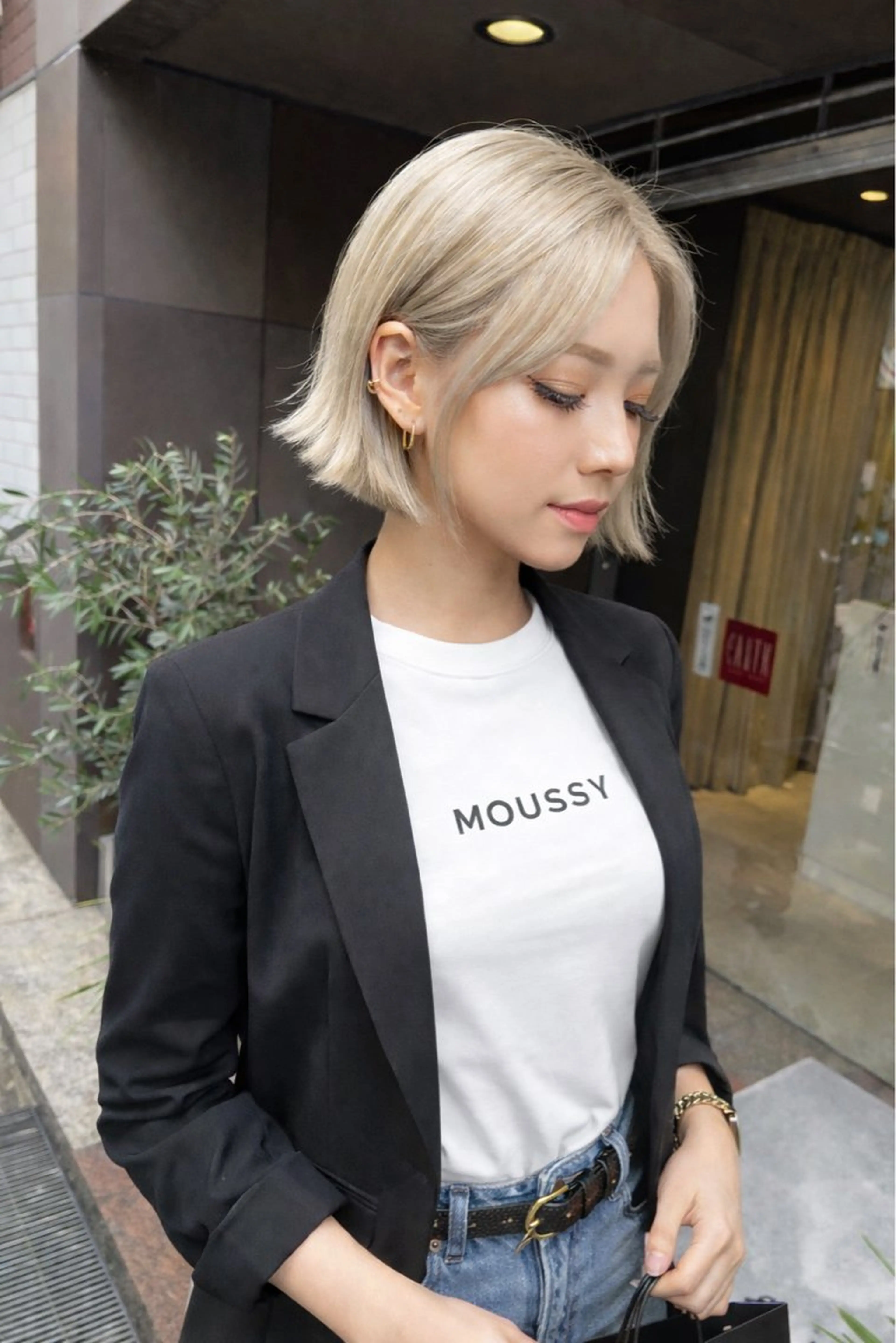 カラー 透明感のある艶髪なら 矢場町駅4番出口すぐのヘアスタイル