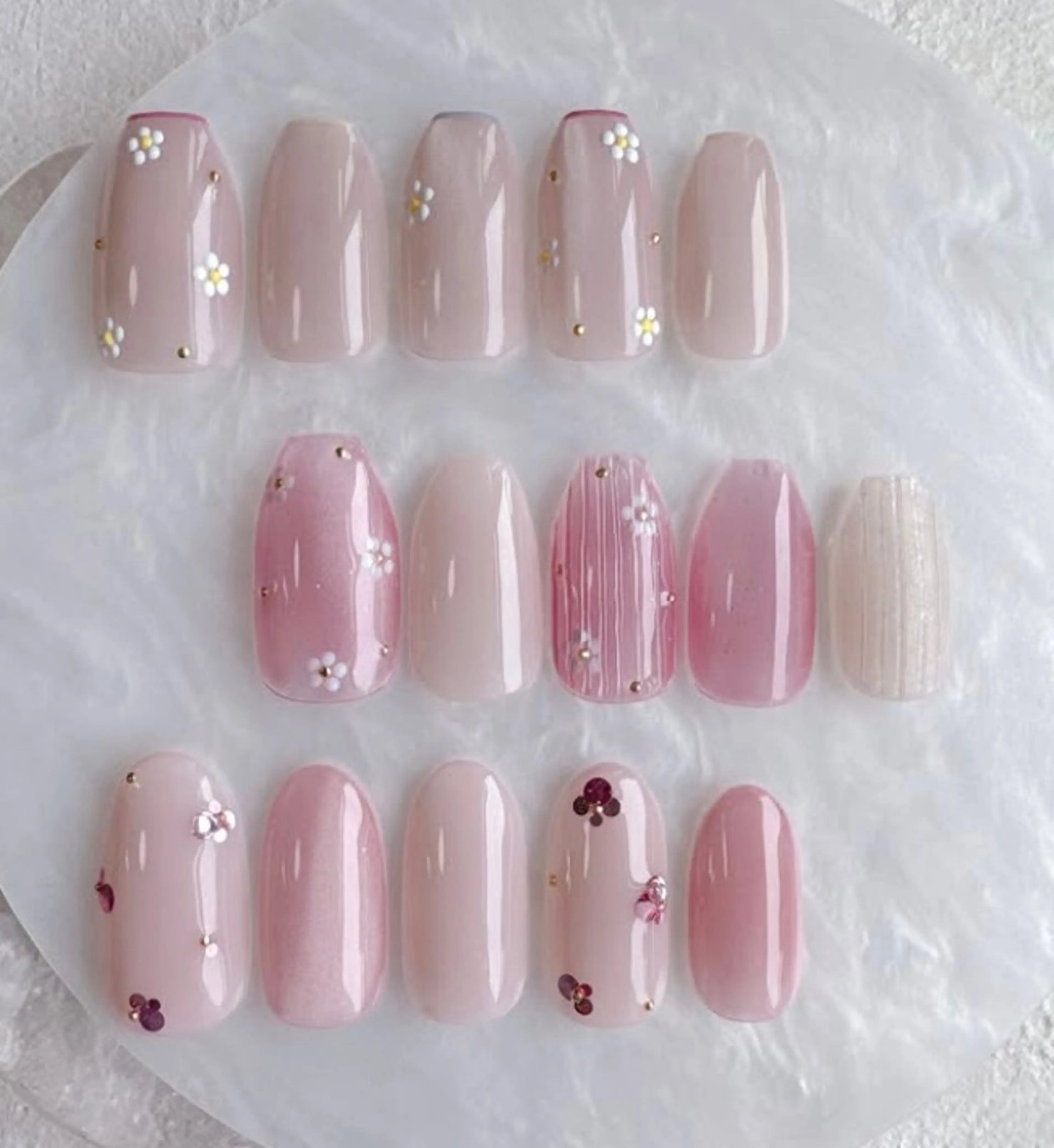 ネイル フレンチネイル ジェルネイル ガラスフレンチ 韓国ネイル マグネットネイル 大門浜松町 ネイルのネイルデザイン