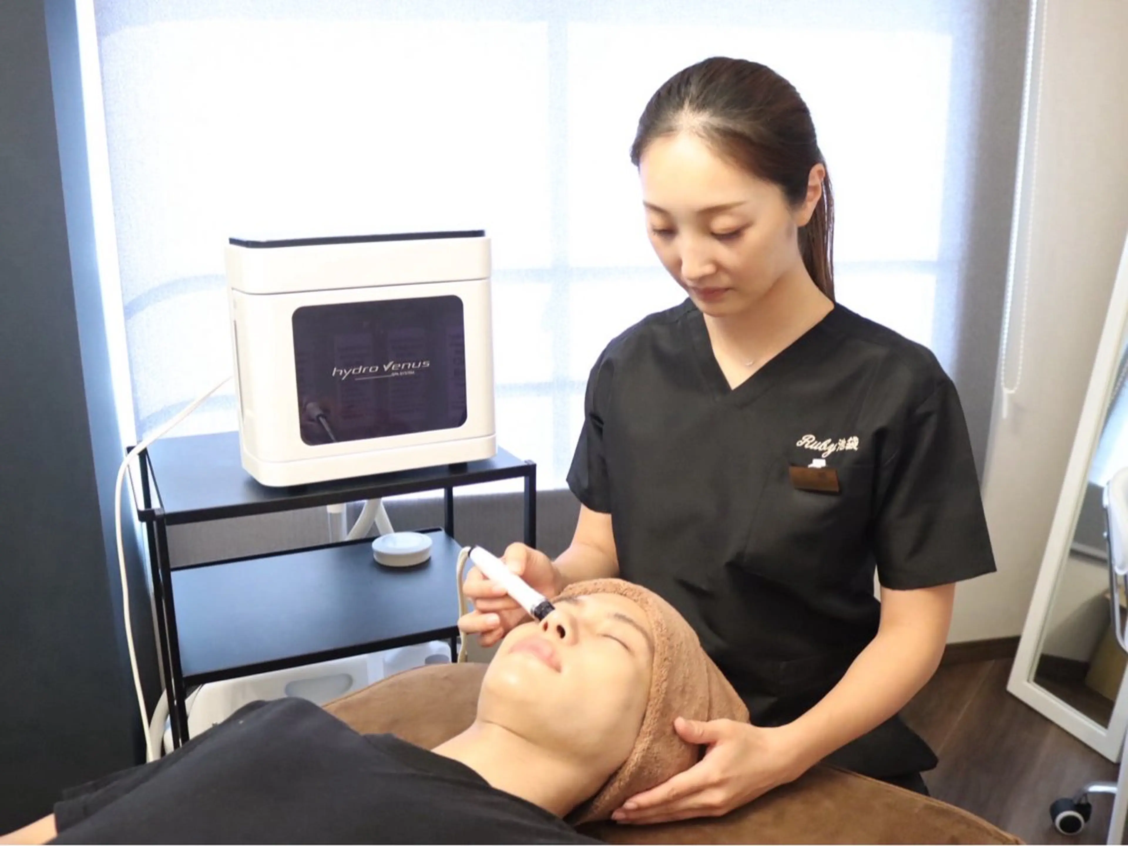 その他 医療提携×美容整体 小顔ハイフピーリングのエステ・リラクイメージ