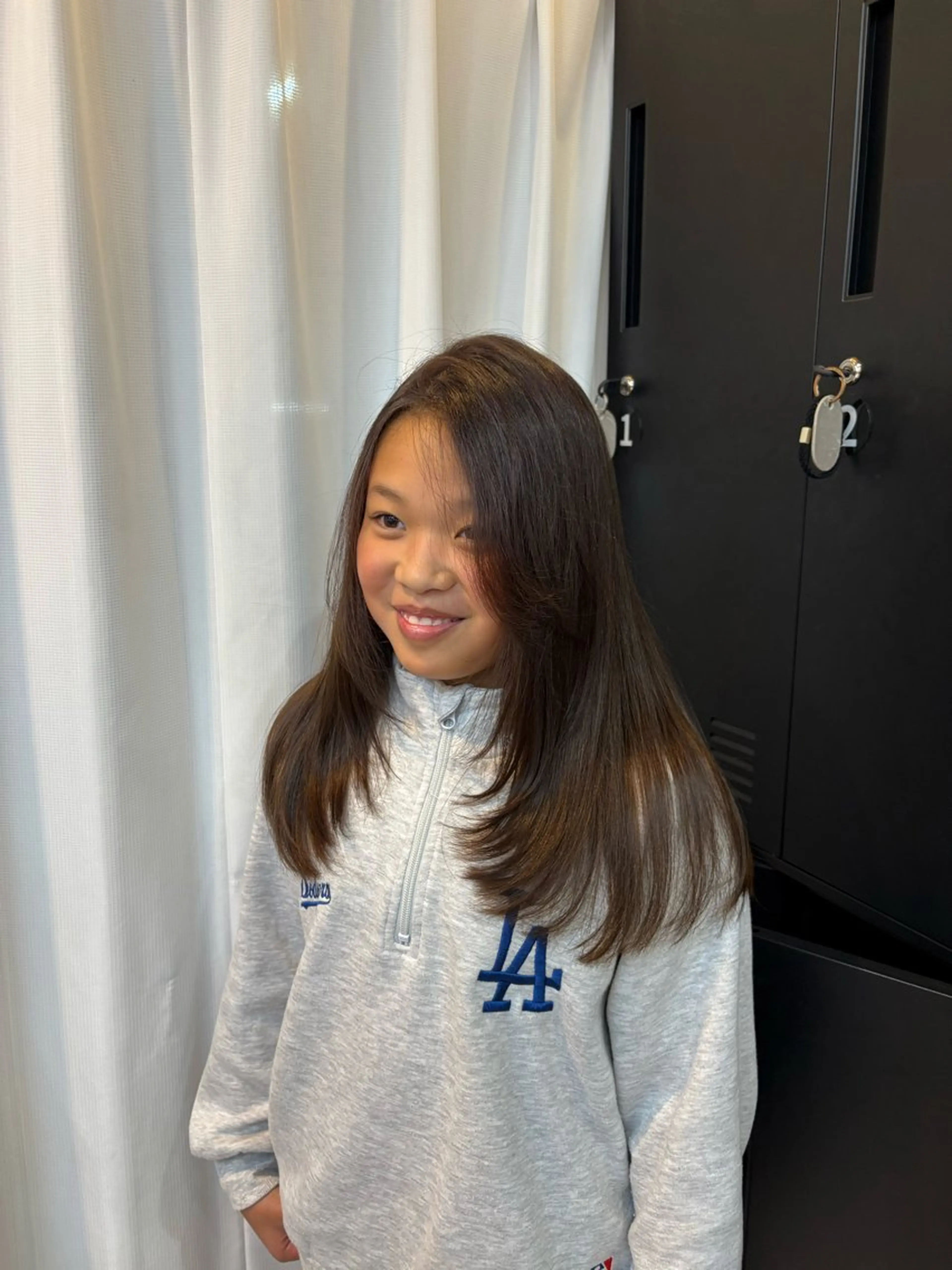 セミロング 松本 陽菜のヘアスタイル